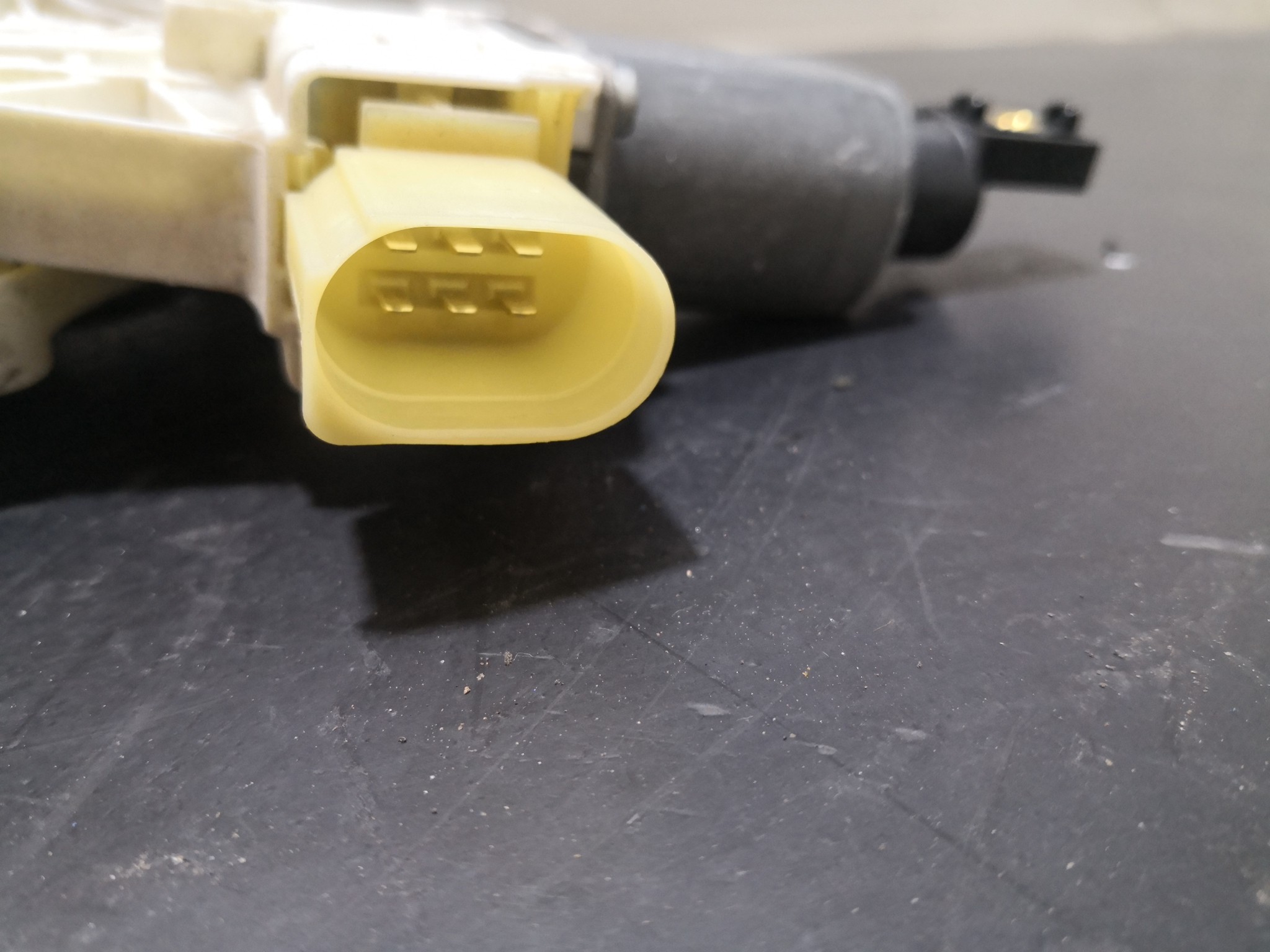 Elevador Frente Dto Electrico BMW X1 (E84) | 09 - 15 Imagem-1