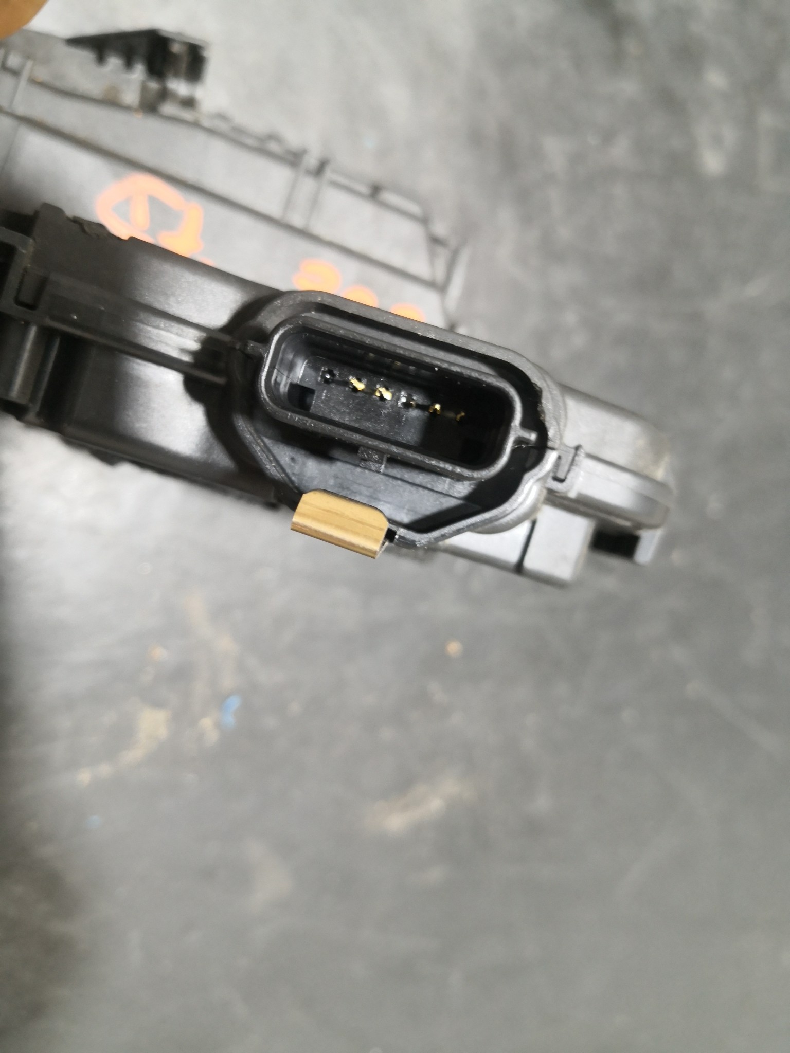 Fecho da Porta Frente Dto RENAULT ZOE (BFM_) | 12 -  Imagem-1