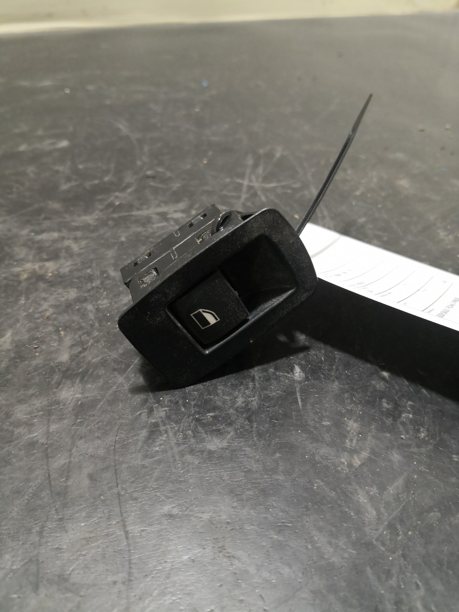 Botão Vidros BMW - ID S_96153