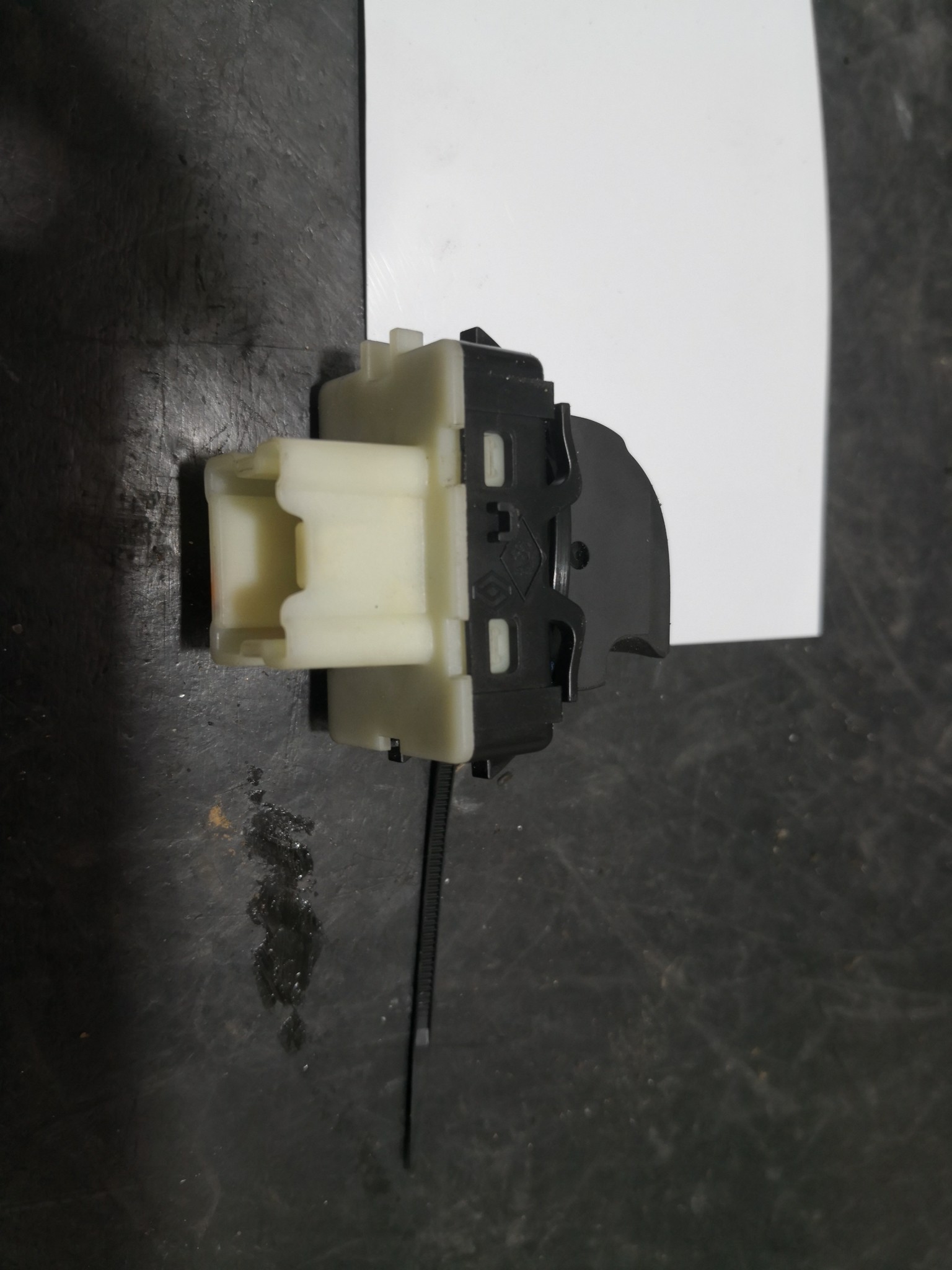 Botão Vidros RENAULT - ID S_96158