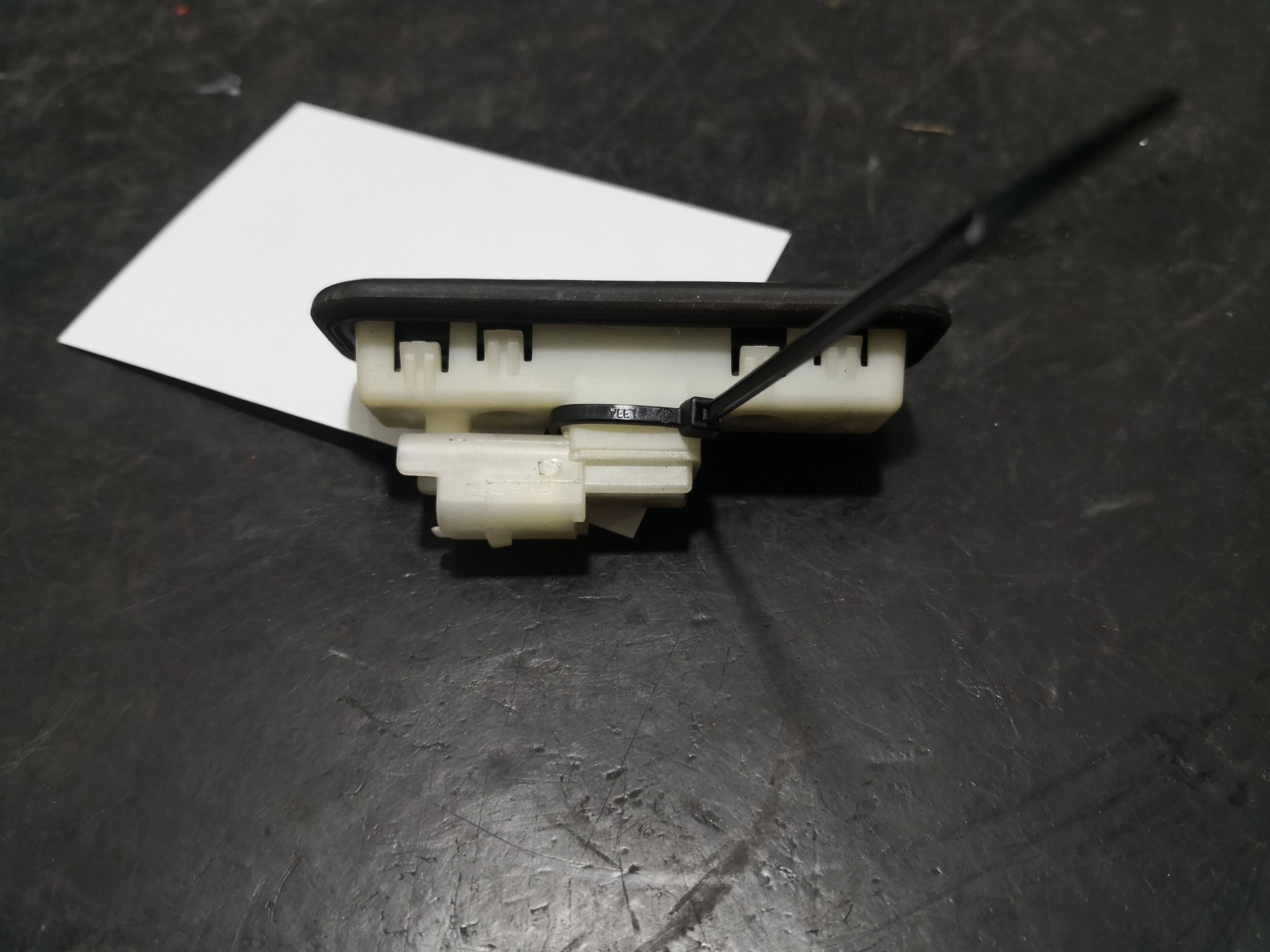 Botão Mala Eletrico PEUGEOT 308 I (4A_, 4C_) | 07 - 16 Imagem-1