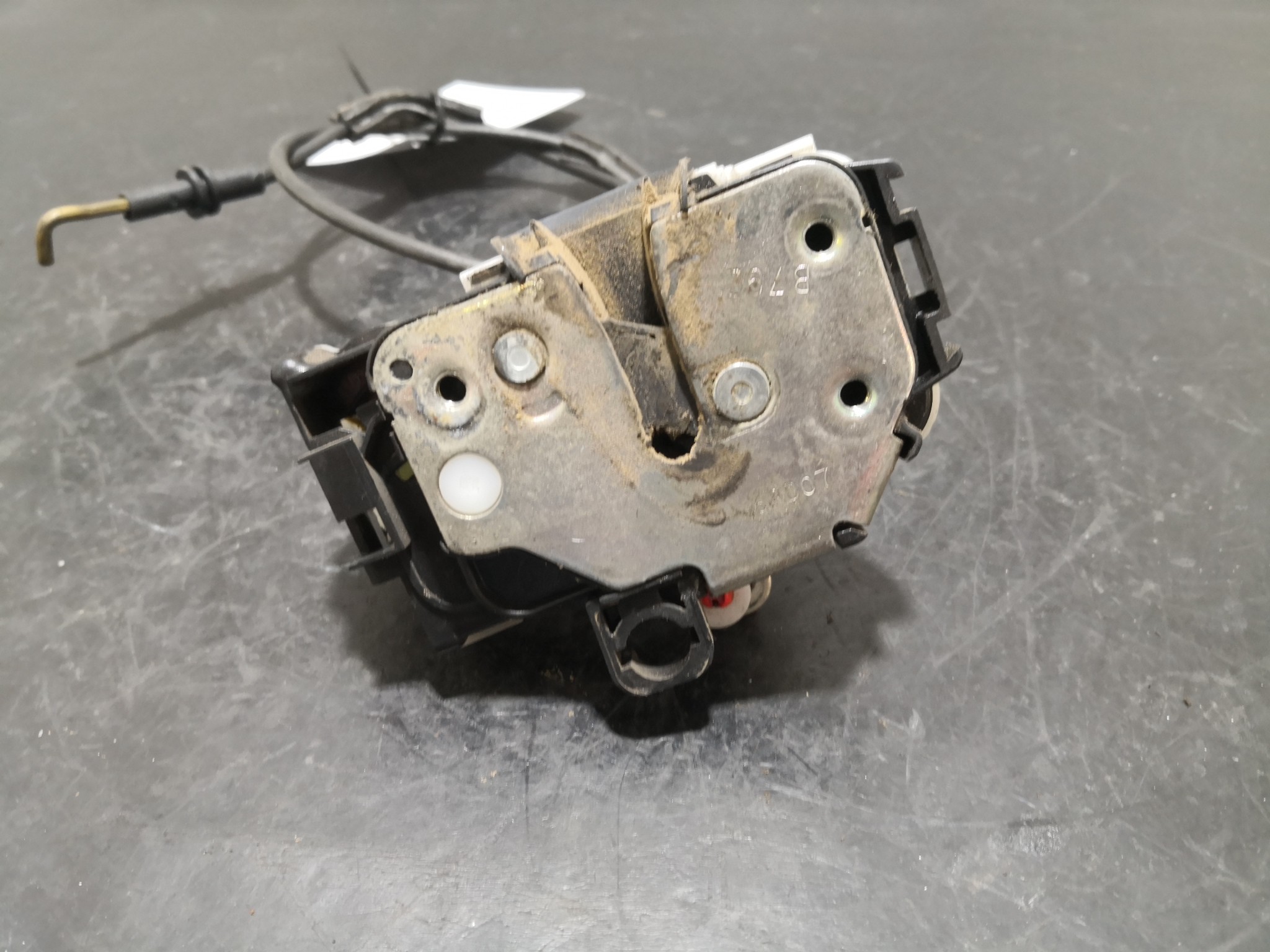 Fecho da Porta Frente Dto FIAT 500 (312_) | 07 -  Imagem-4