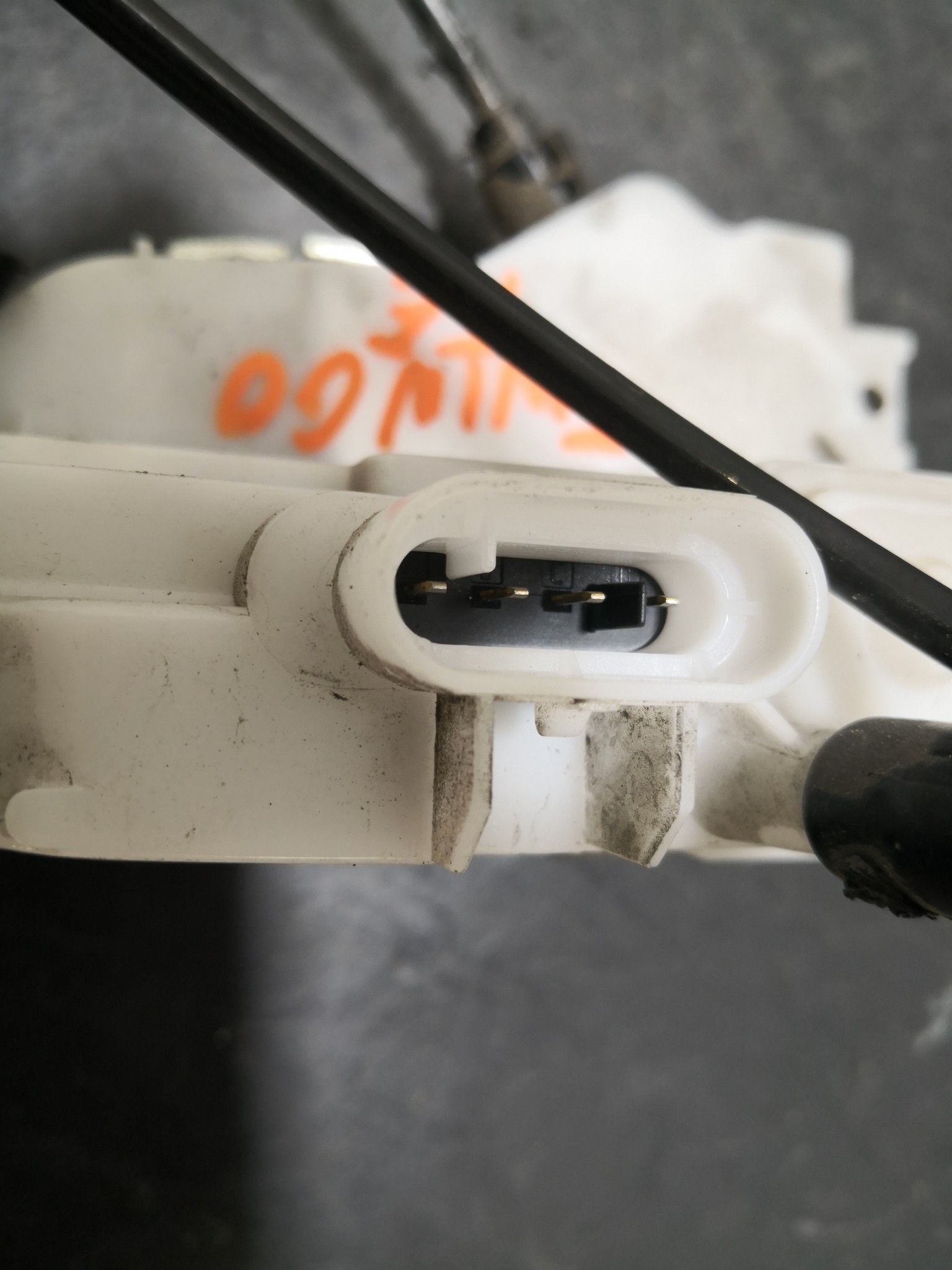 Fecho da Porta Frente Esq RENAULT TWINGO II (CN0_) | 07 -  Imagem-4