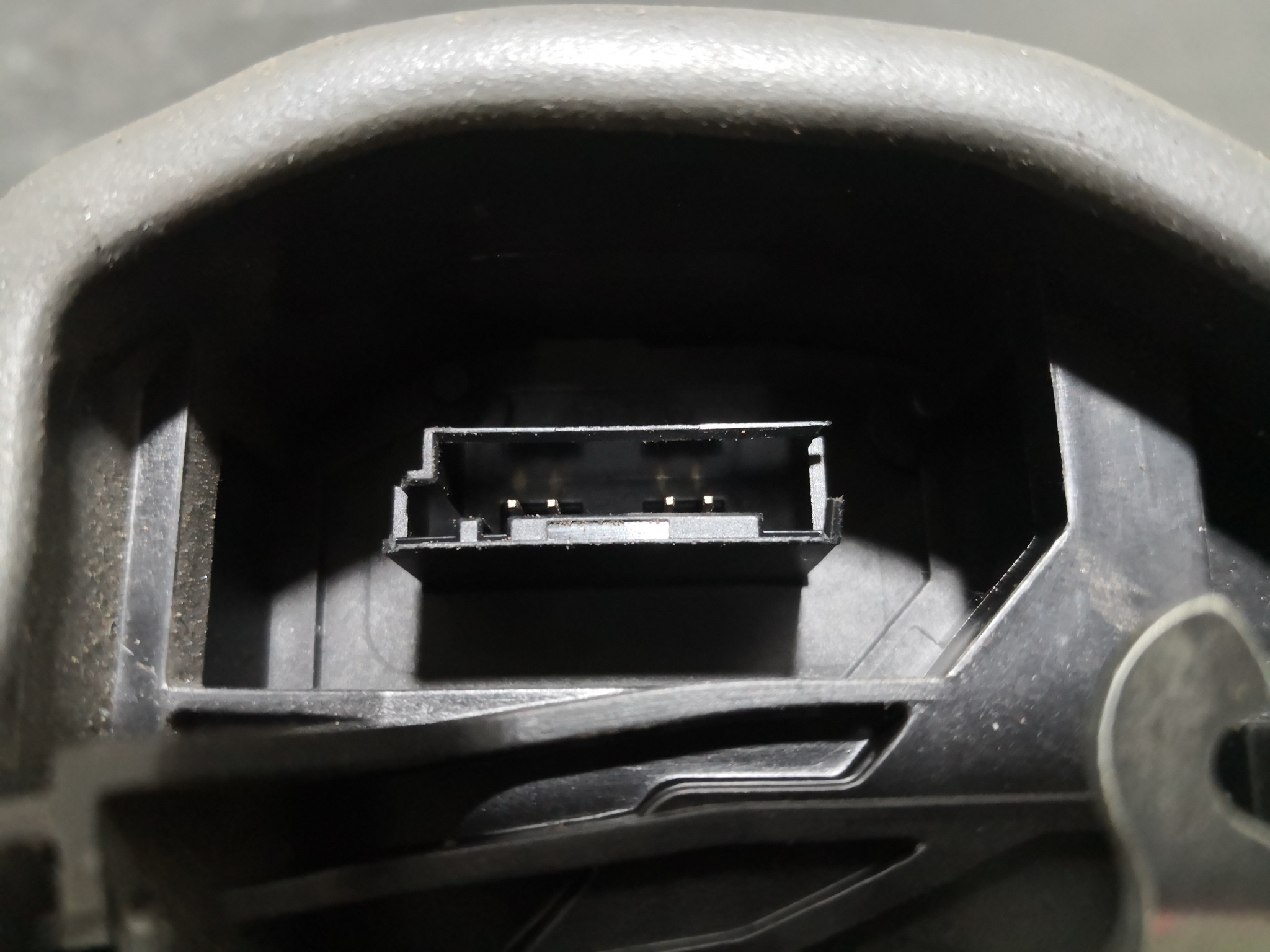 Fecho da Porta Frente Dto MINI MINI COUNTRYMAN (R60) | 10 - 16 Imagem-2