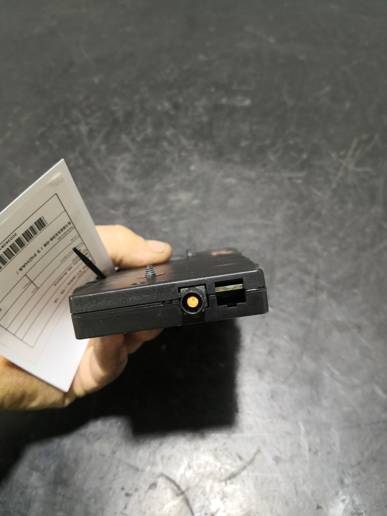 Modulo de Antena BMW X1 (E84) | 09 - 15 Imagem-2