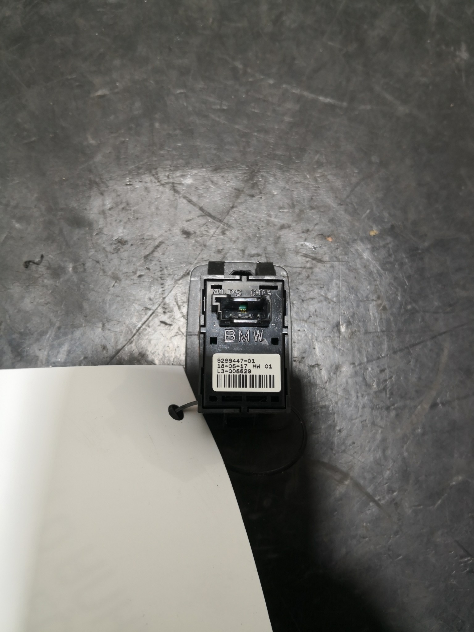 Botão Multifunções BMW X1 (F48) | 14 -  Imagem-1