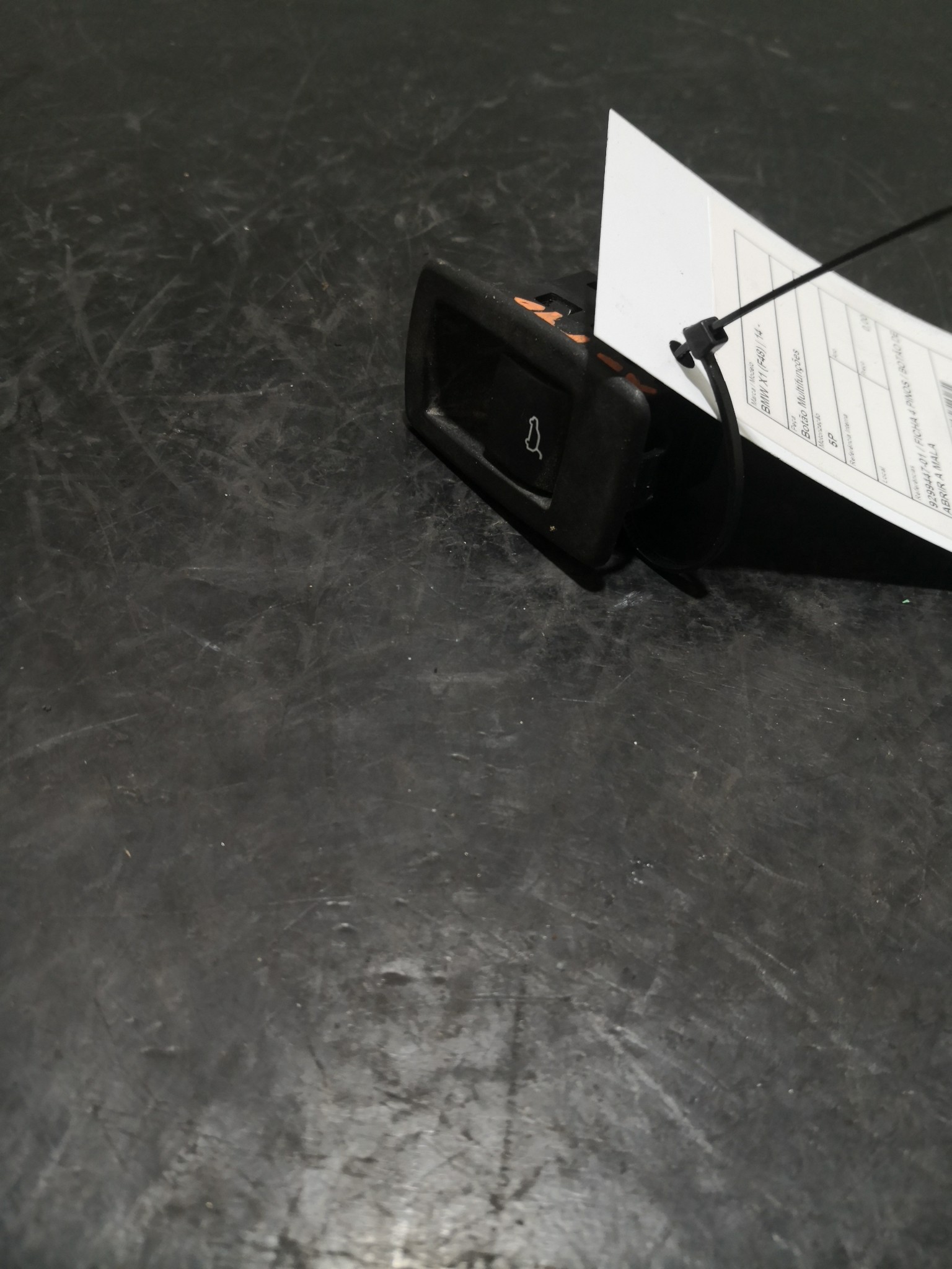 Botão Multifunções BMW X1 (F48) | 14 -  Imagem-2