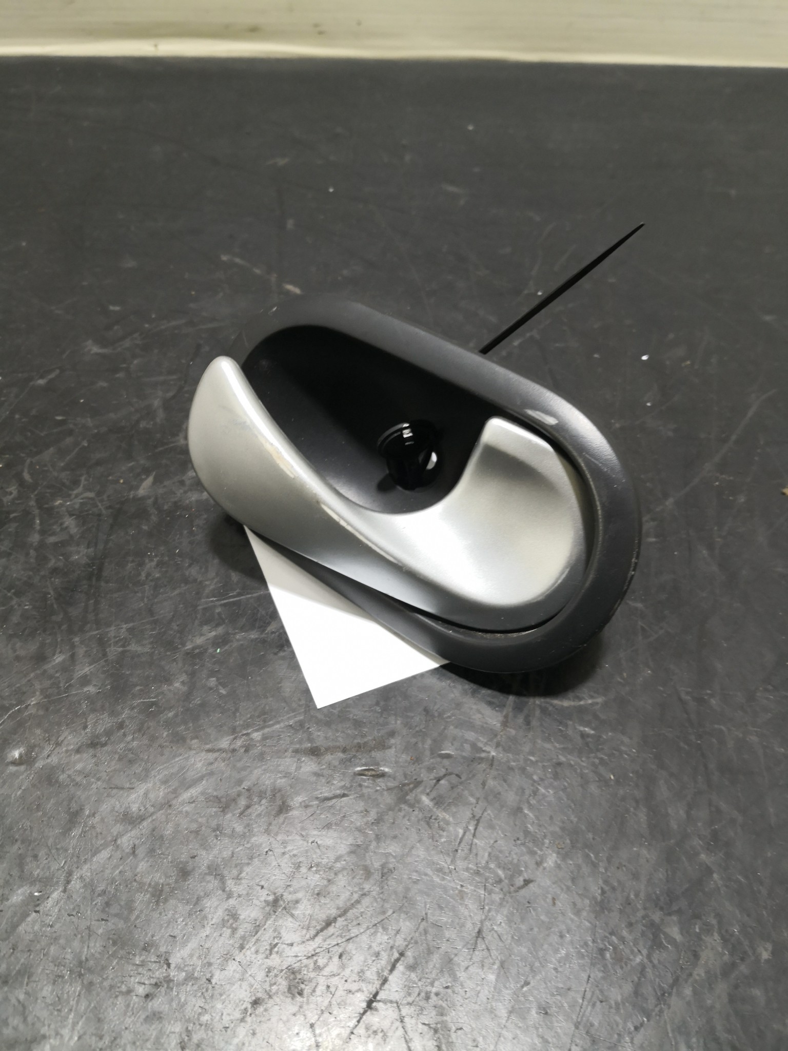 Puxador Interior Frt Dto RENAULT TWINGO II (CN0_) | 07 -  Imagem-2