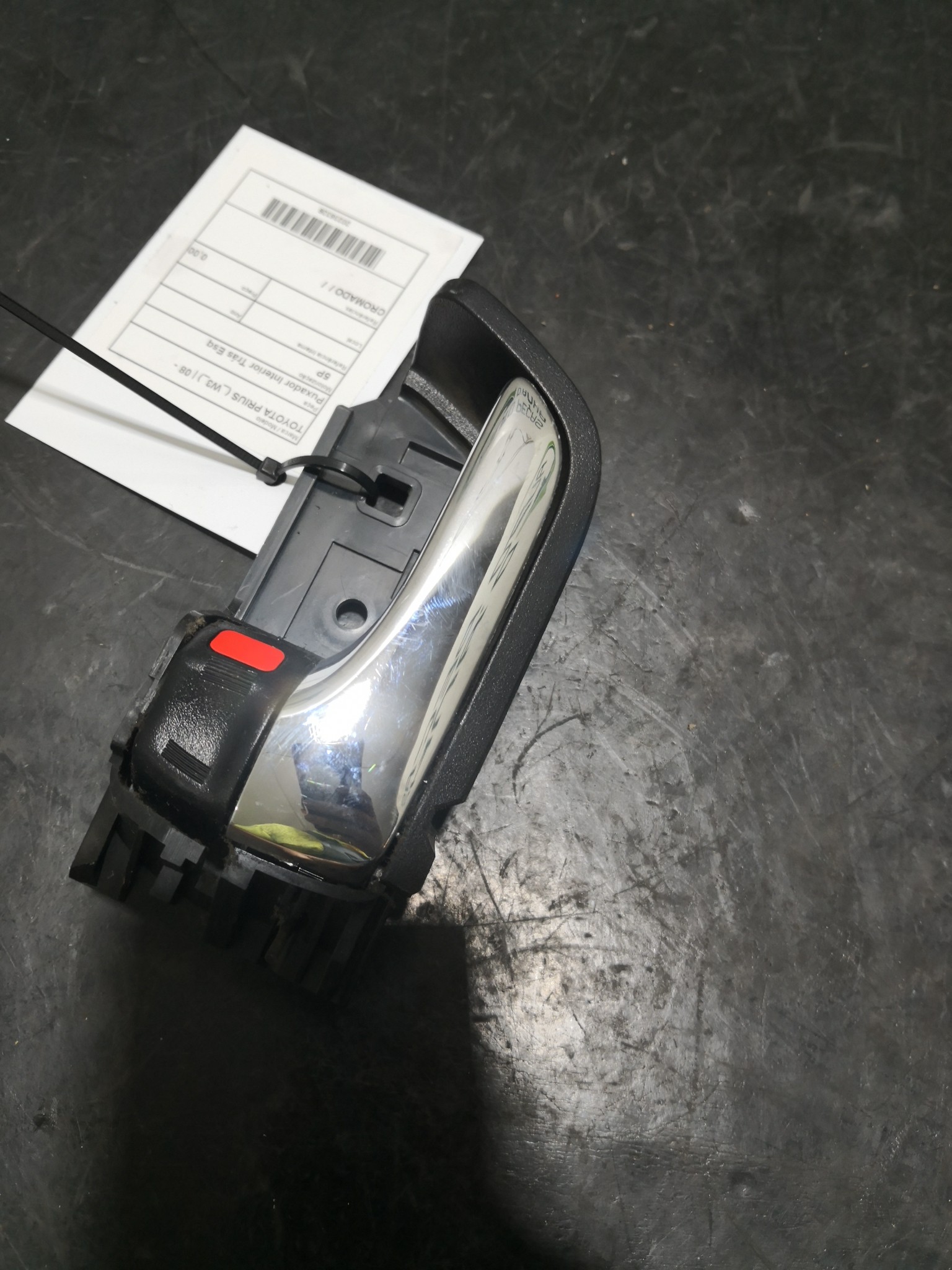 Puxador Interior Trás Esq TOYOTA PRIUS (_W3_) | 08 -  Imagem-3