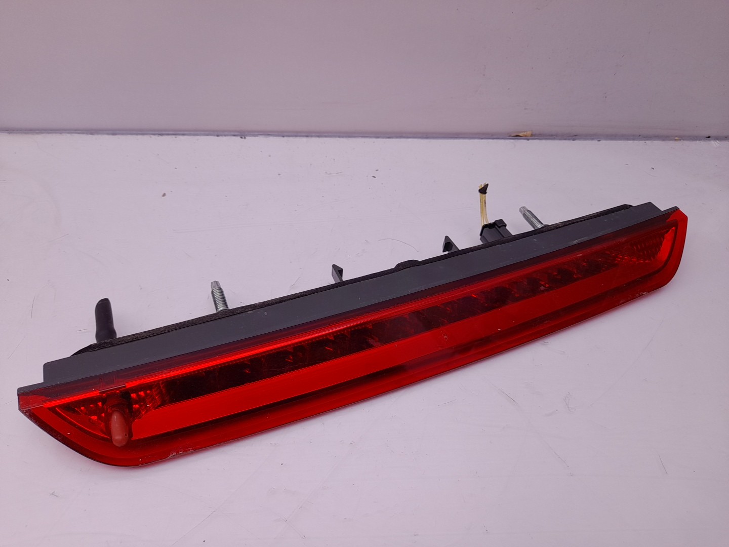 Car Third Brake Lights For Peugeot 3008 II C4 For Picasso II Red Lens High Level Third Stop Brake Light Trailer Indicator Light Stop Light Brake Light