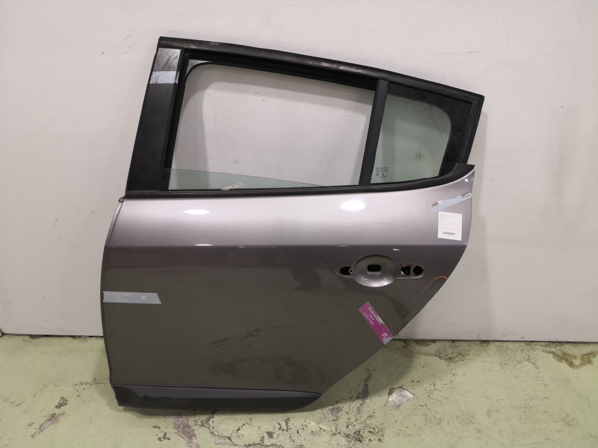 Porta Trás Esq RENAULT - ID S_96645