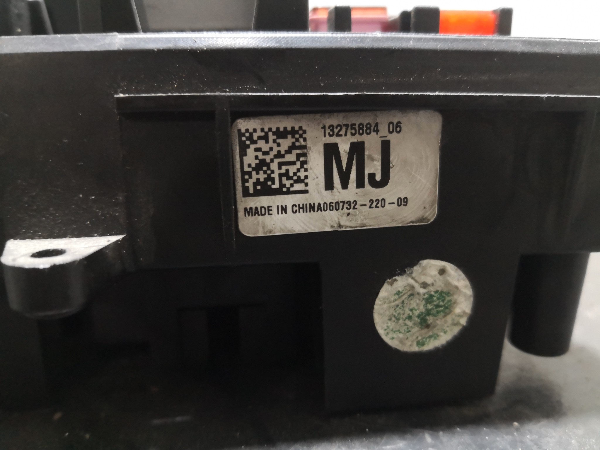 Caixa dos Fusíveis OPEL INSIGNIA A Sports Tourer (G09) | 08 - 17 Imagem-2