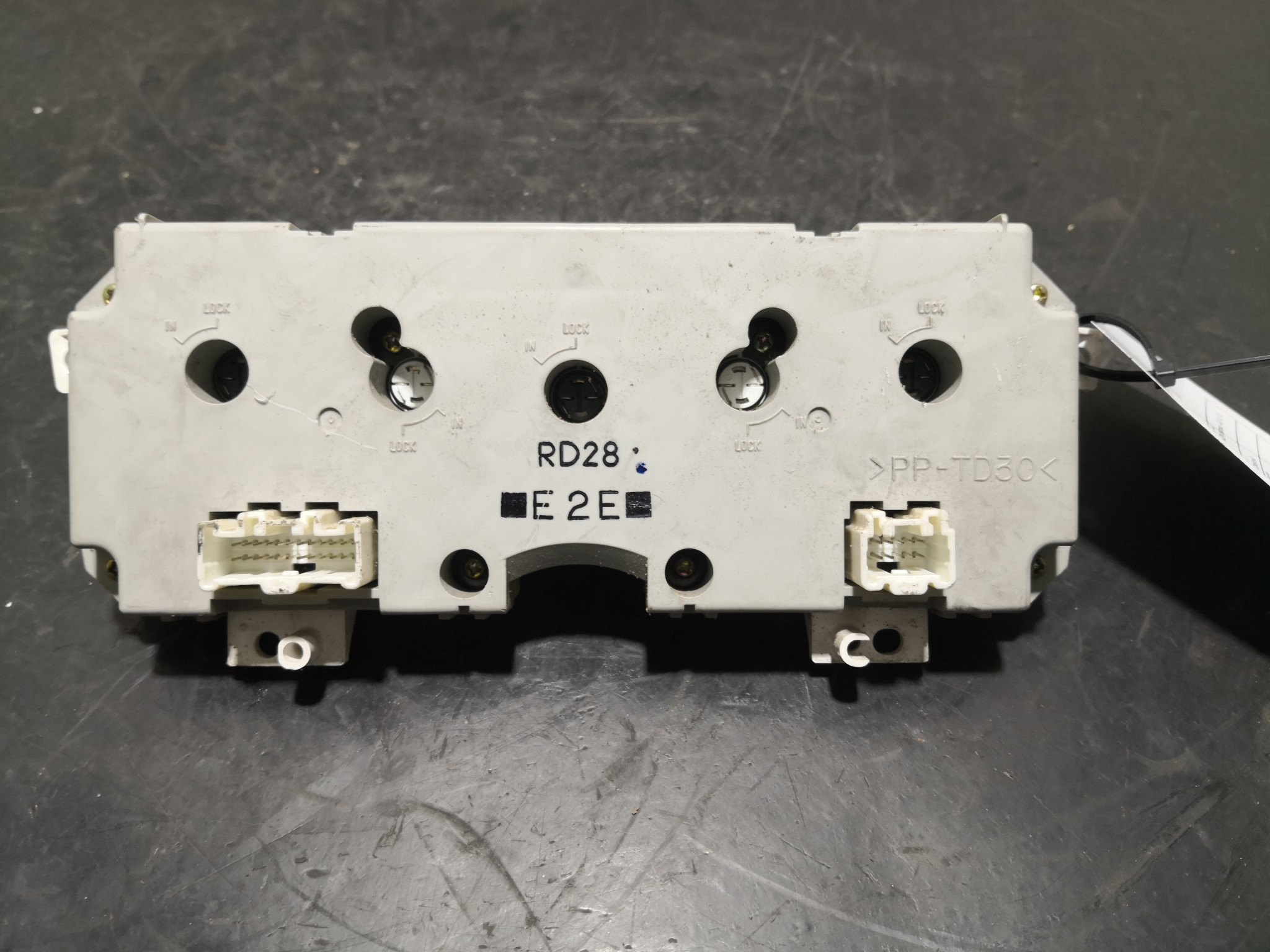 Climatronic MAZDA 6 Hatchback (GG) | 02 - 08 Imagem-2