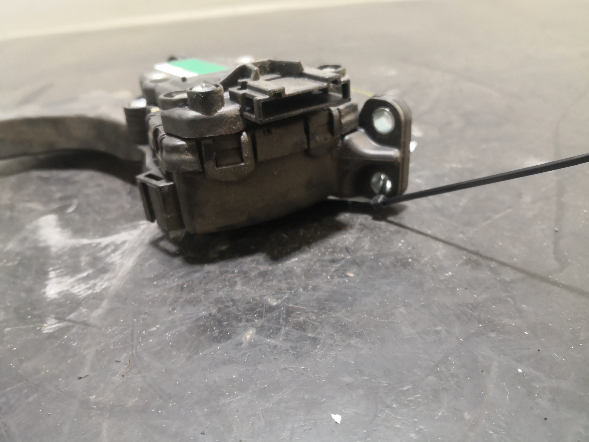 Pedal Potenciometro Acelerador VOLKSWAGEN POLO (6R1, 6C1) | 09 -  Imagem-2