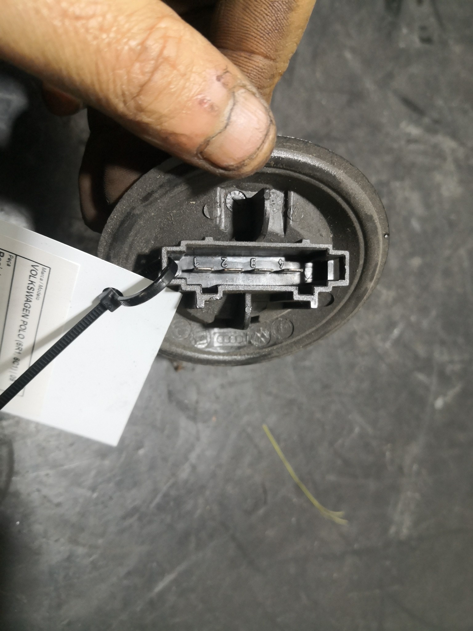 Resistencia de Sofagem VOLKSWAGEN POLO (6R1, 6C1) | 09 -  Imagem-2