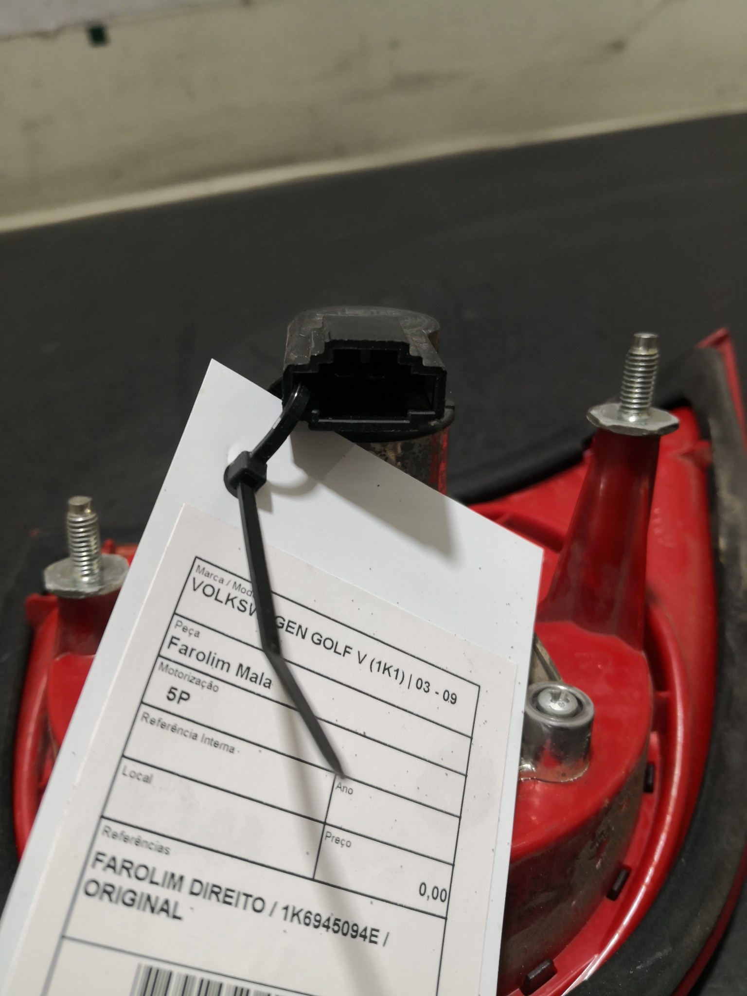 Farolim Mala VOLKSWAGEN GOLF V (1K1) | 03 - 09 Imagem-2