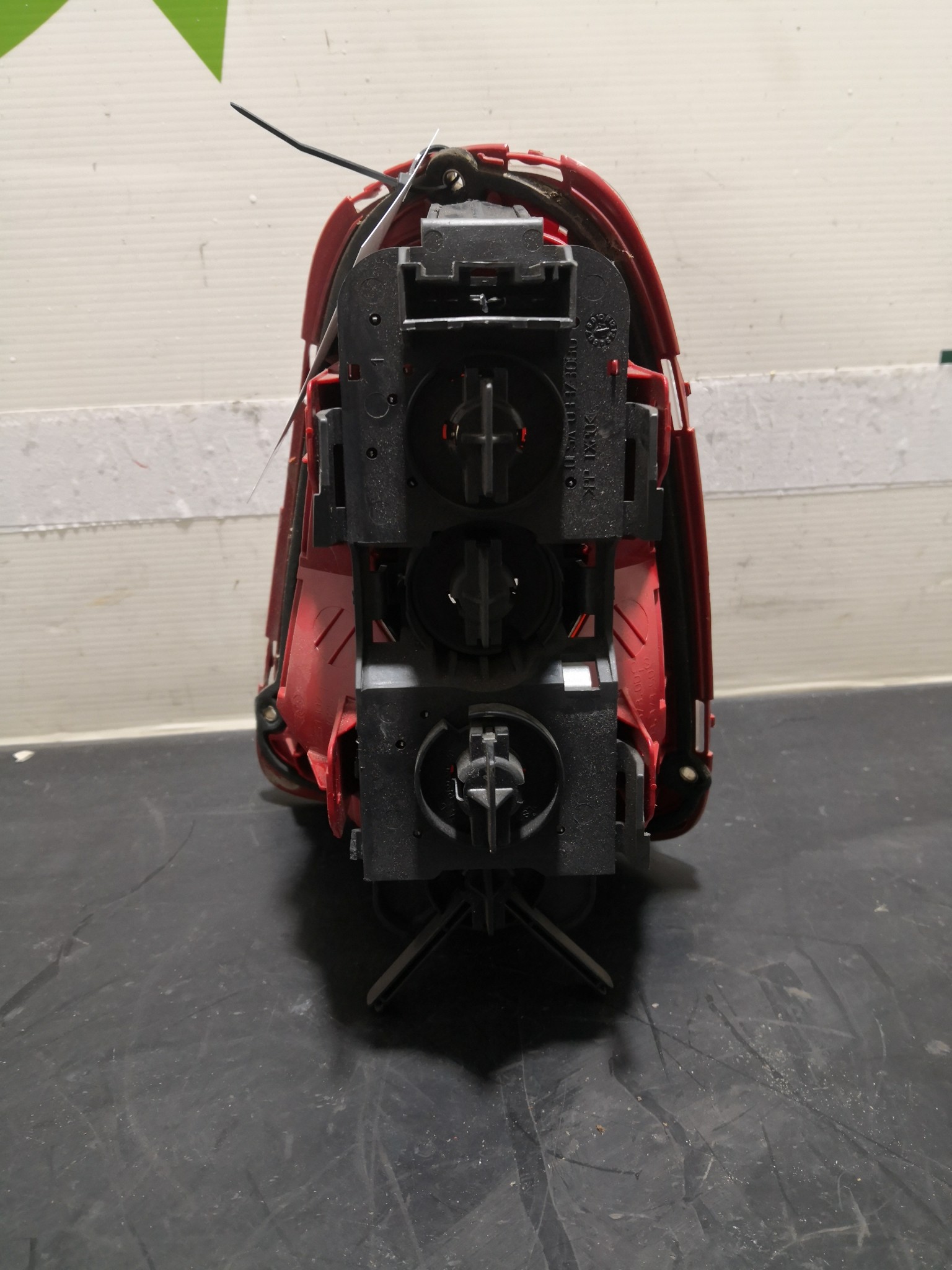 Farolim Stop Esq MINI MINI (R56) | 05 - 14 Imagem-1