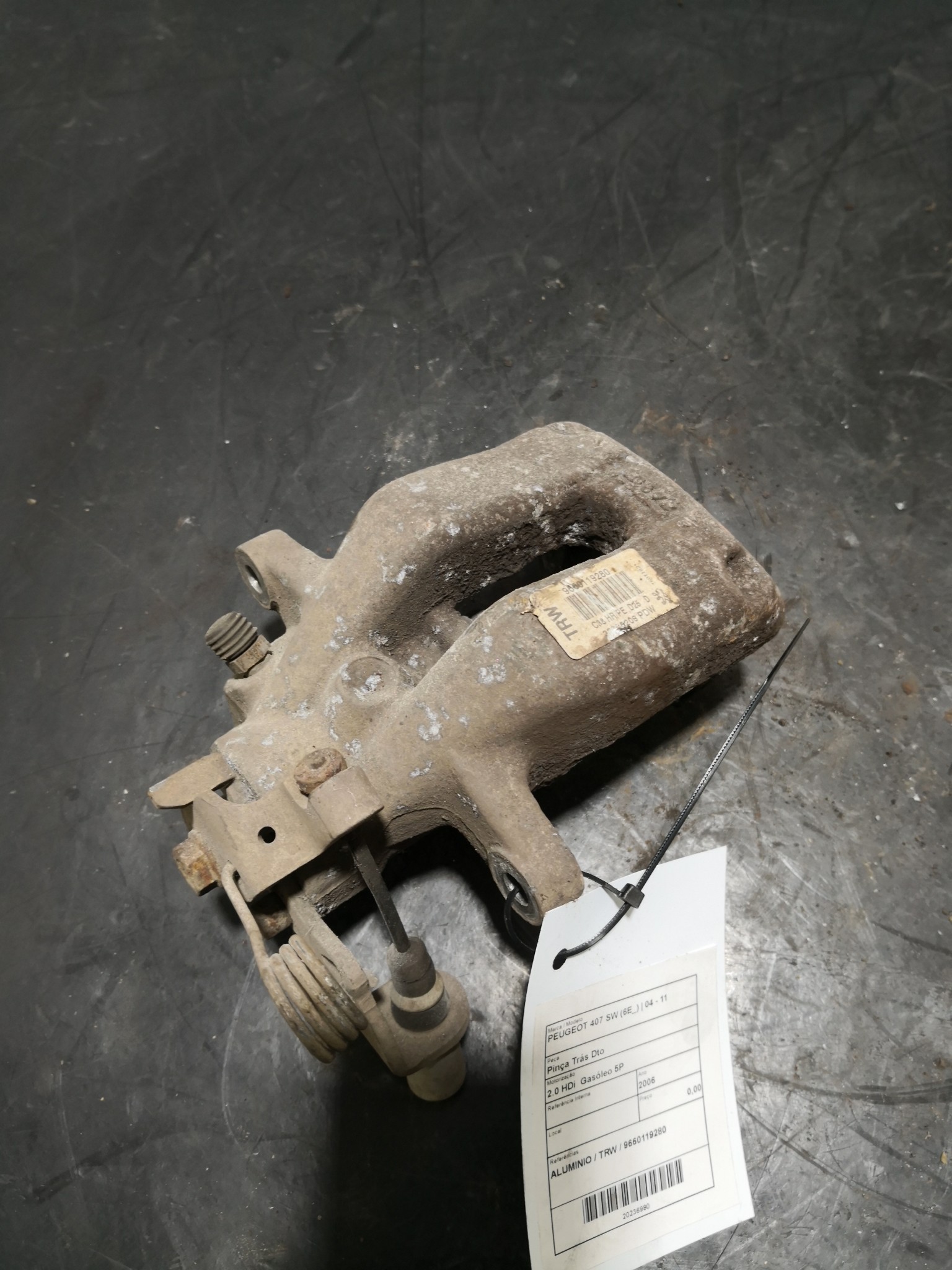 Pinça Trás Dto PEUGEOT - ID S_96979