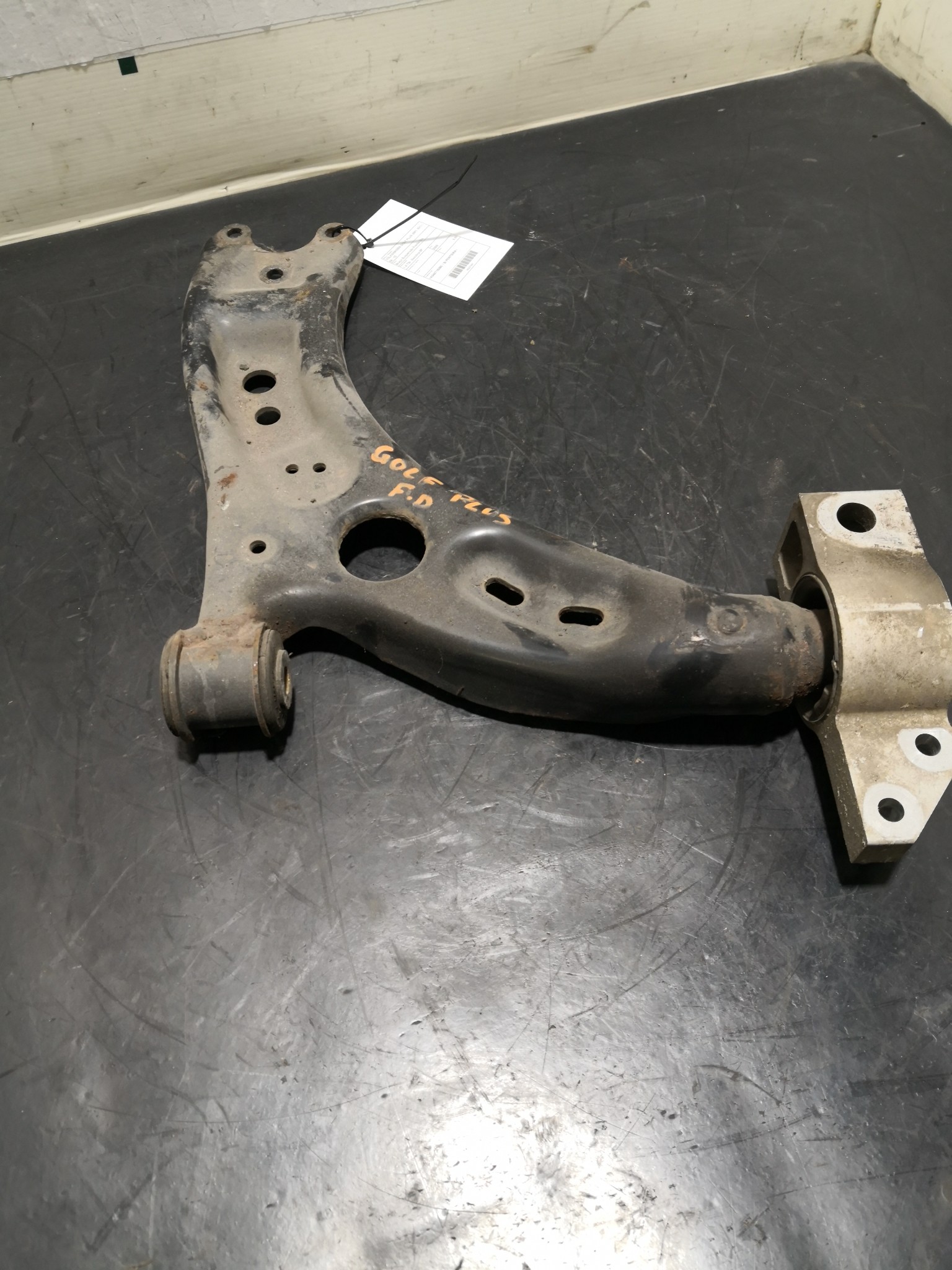 Braço Suspensão Frente Dto VOLKSWAGEN GOLF PLUS (5M1, 521) | 04 - 13 Imagem-1