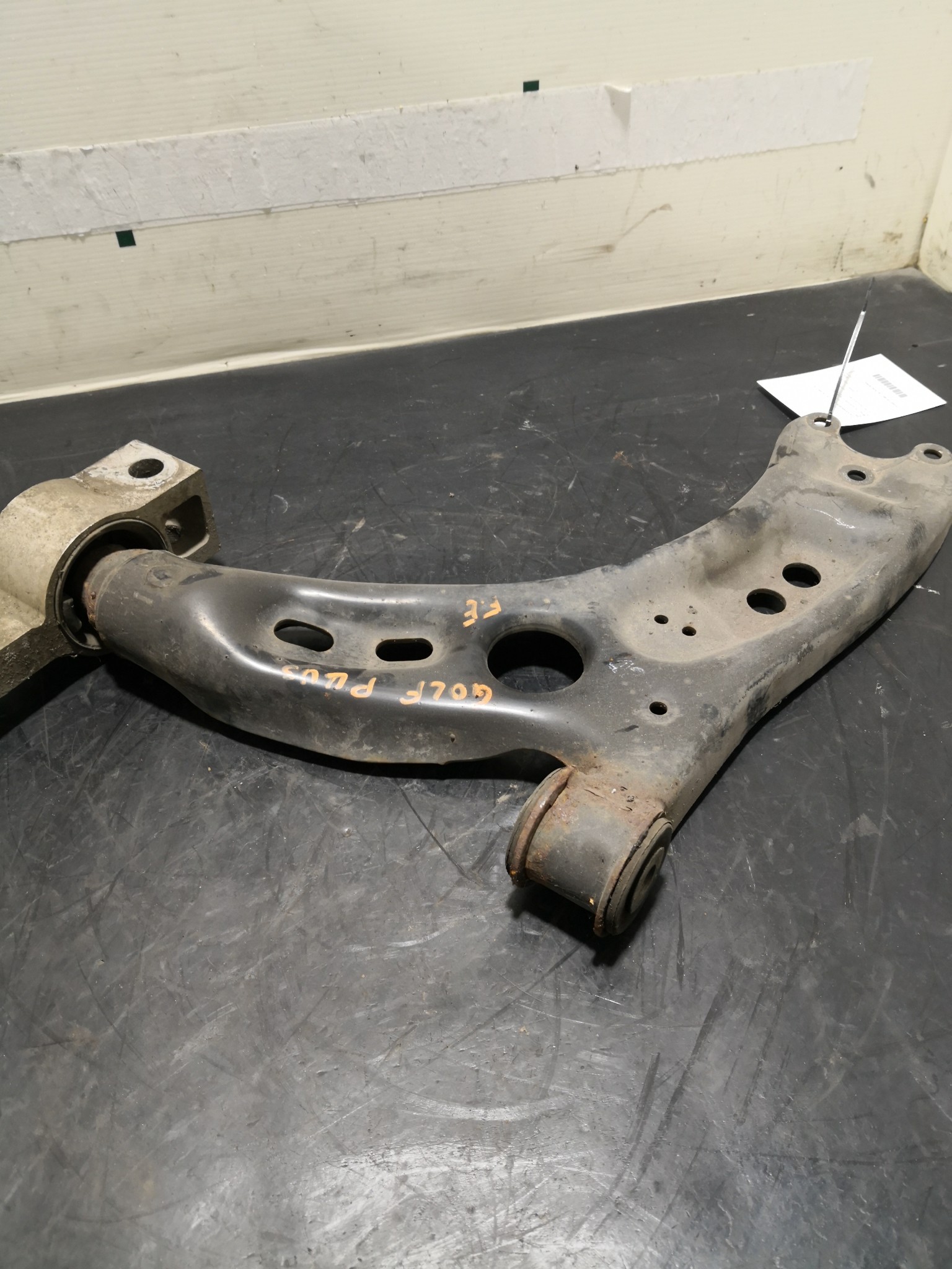 Braço Suspensão Frente Esq VOLKSWAGEN GOLF PLUS (5M1, 521) | 04 - 13 Imagem-1