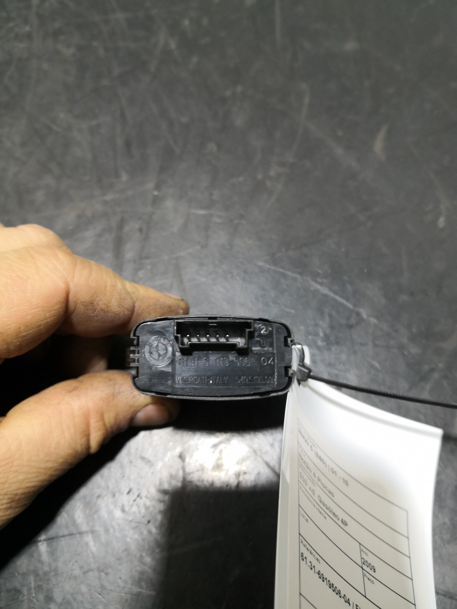 Botão 4 Piscas BMW - ID S_97015