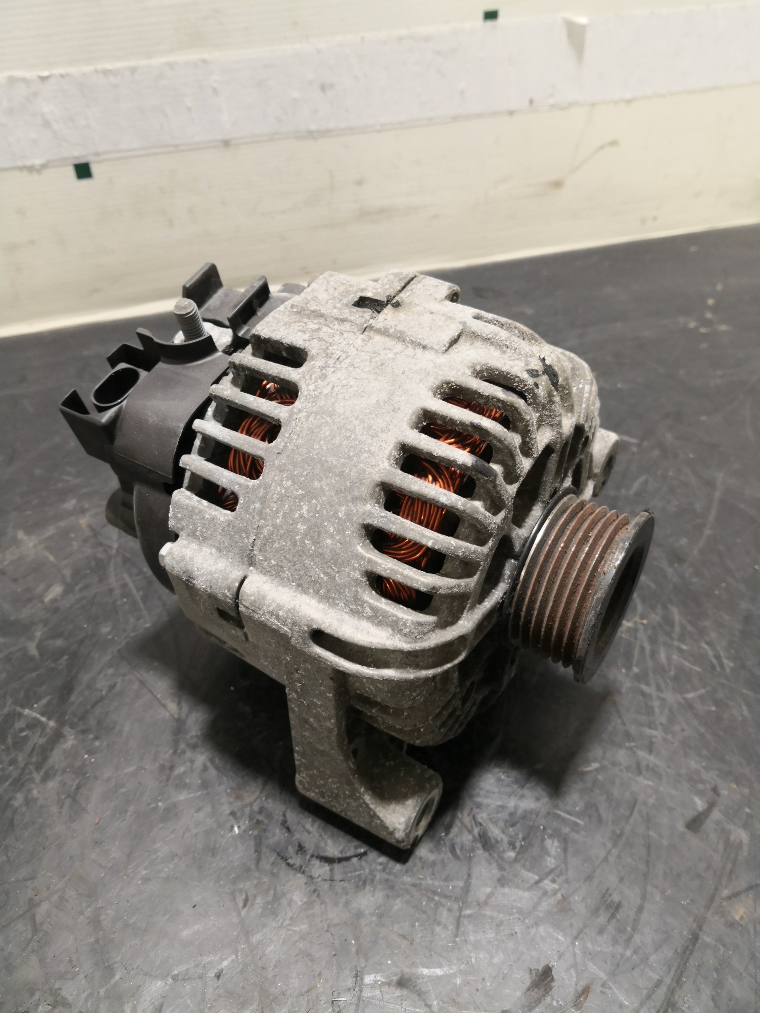 Alternador BMW 3 (E90) | 04 - 12 Imagem-2