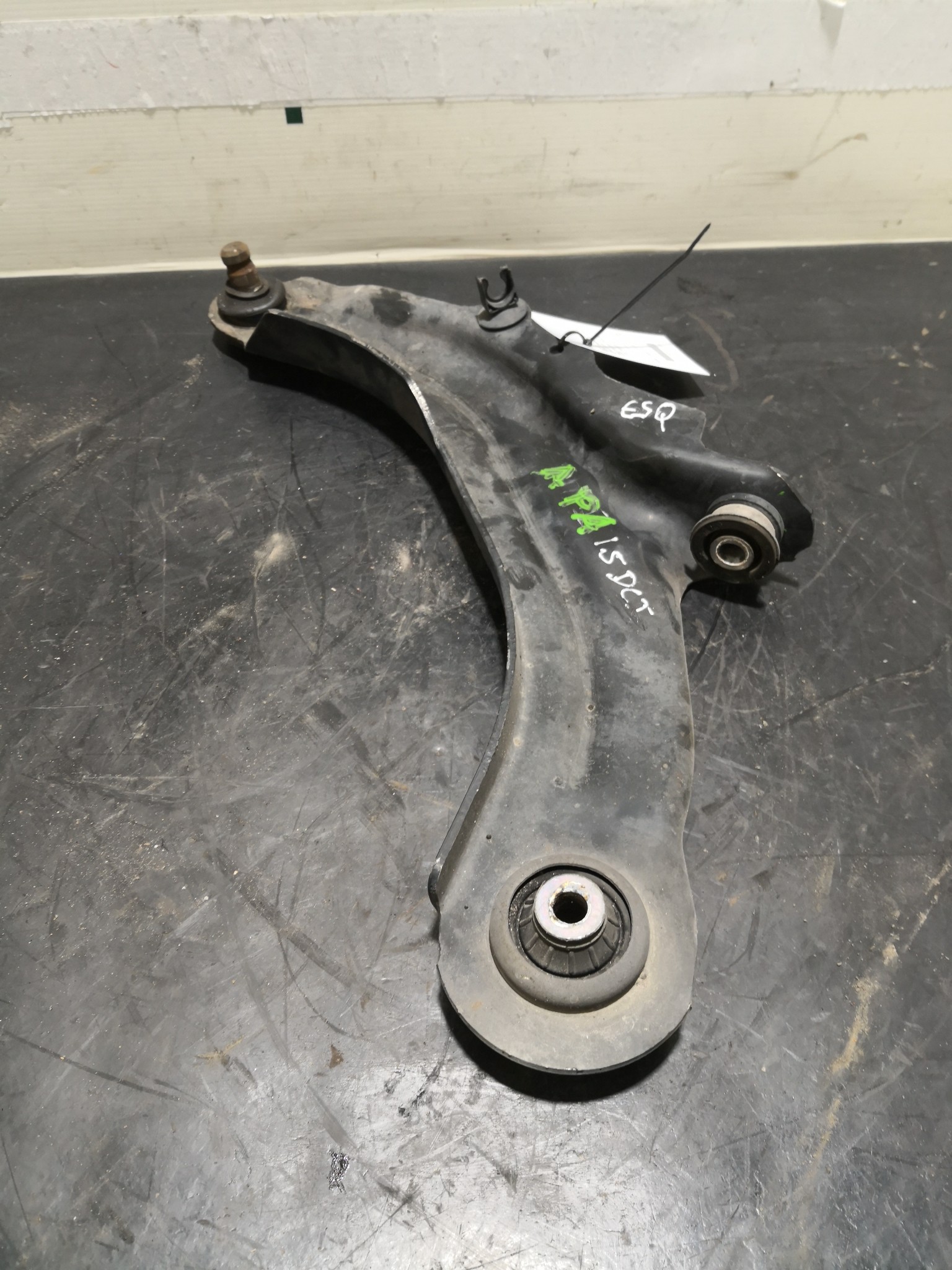 Braço Suspensão Frente Esq RENAULT MEGANE II Caixa/Combi (KM_) | 03 - 09 Imagem-1