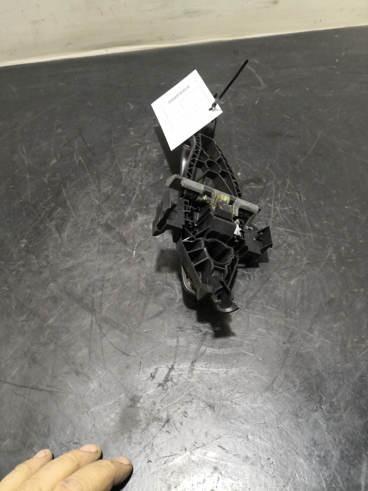 Puxador Exterior Porta Frente Dta VOLVO C30 (533) | 06 - 13 Imagem-3