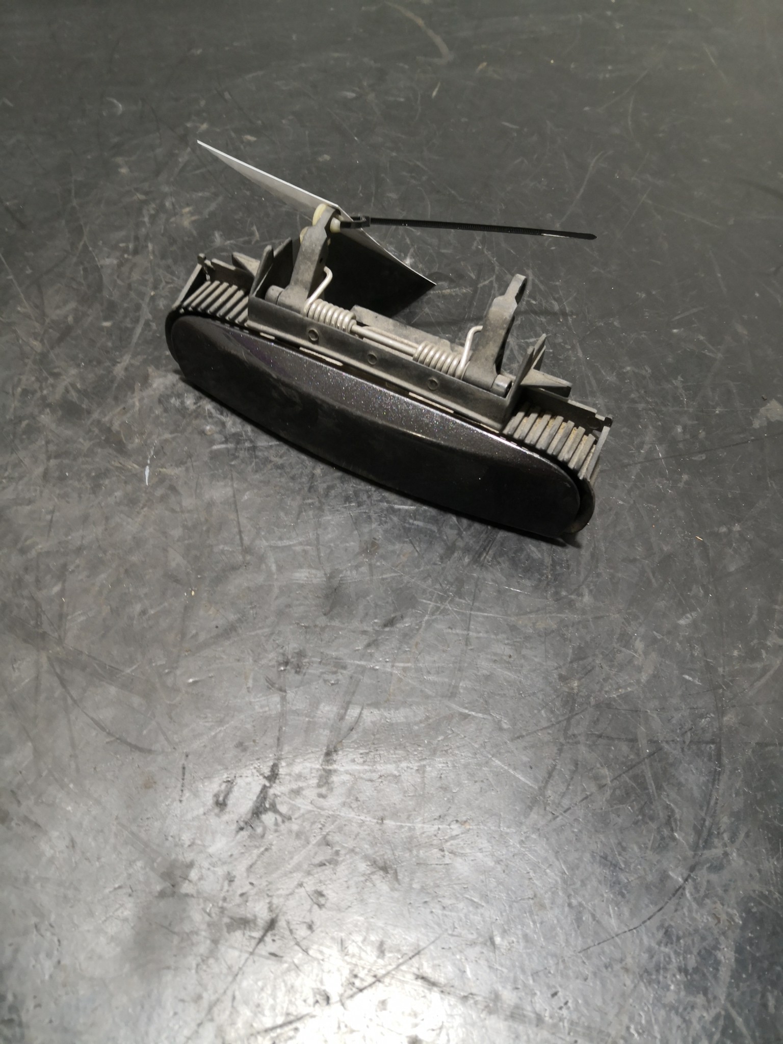 Puxador Exterior Porta Frente Dta AUDI A3 (8P1) | 03 - 13 Imagem-1