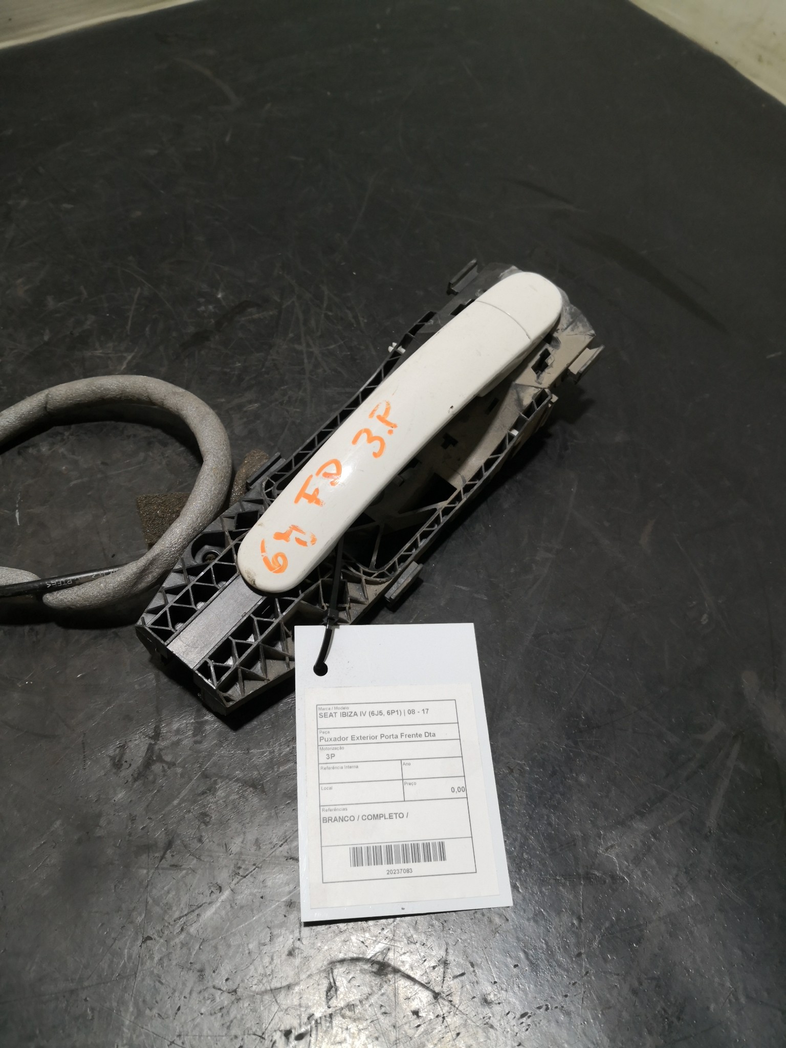 Puxador Exterior Porta Frente Dta SEAT - ID S_97082
