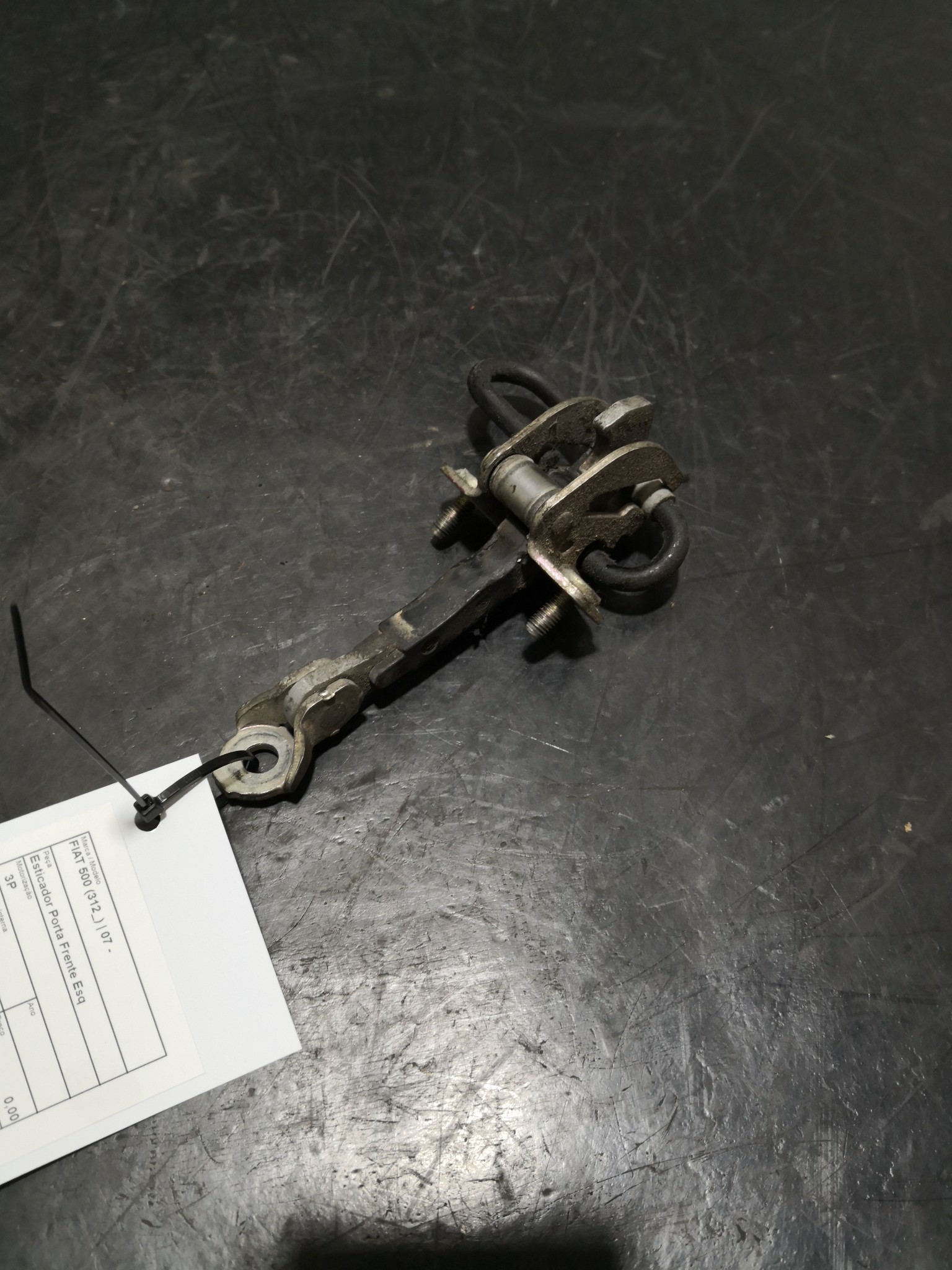 Esticador Porta Frente Esq FIAT - ID S_97180