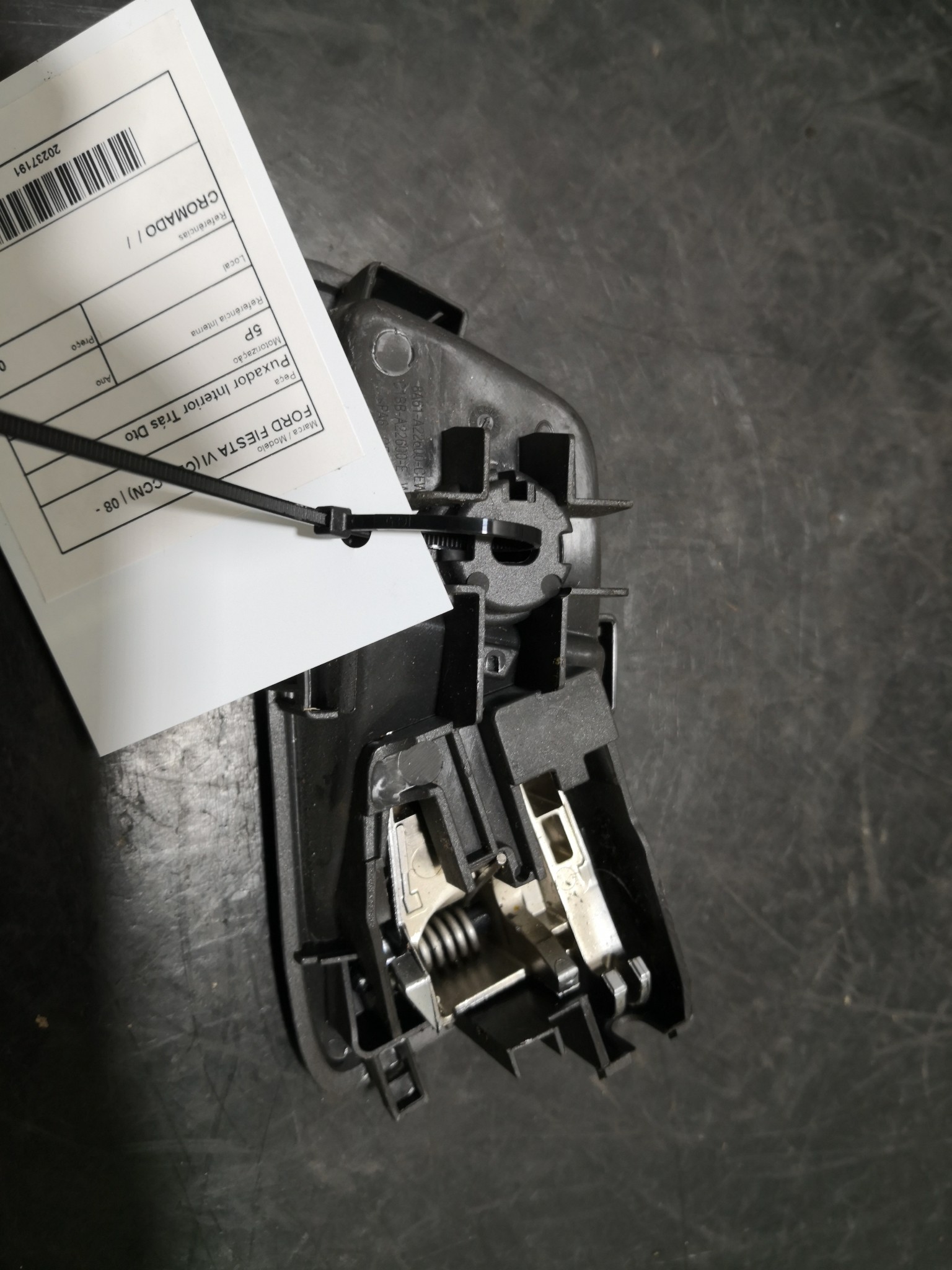 Puxador Interior Trás Dto FORD - ID S_97190