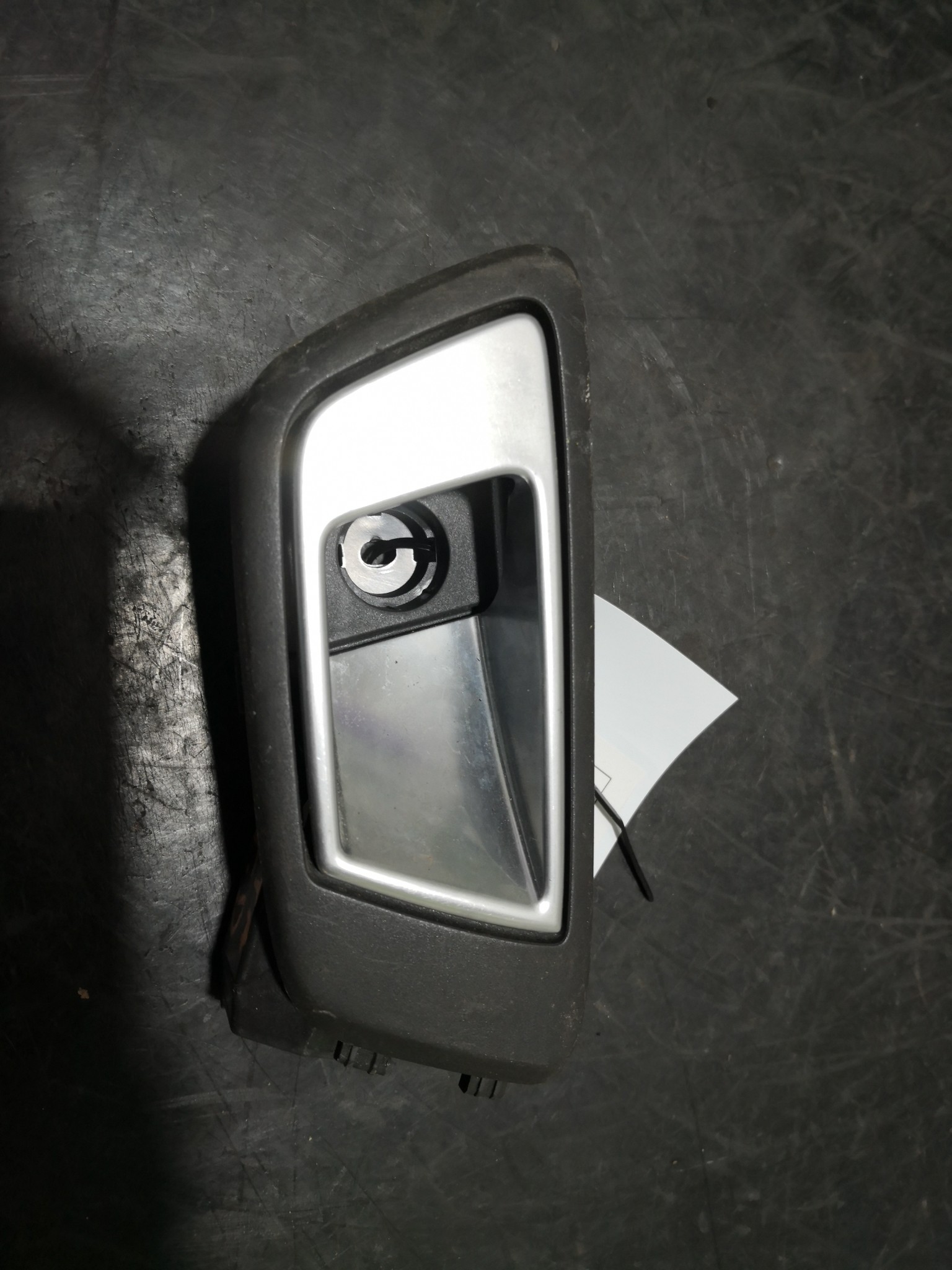 Puxador Interior Trás Dto FORD FIESTA VI (CB1, CCN) | 08 -  Imagem-2