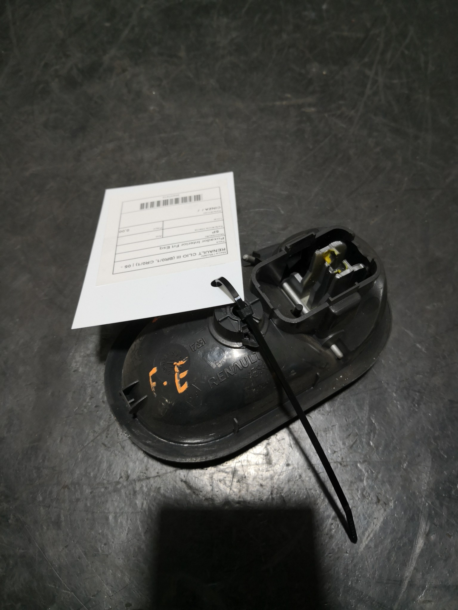 Puxador Interior Frt Esq RENAULT - ID S_97211