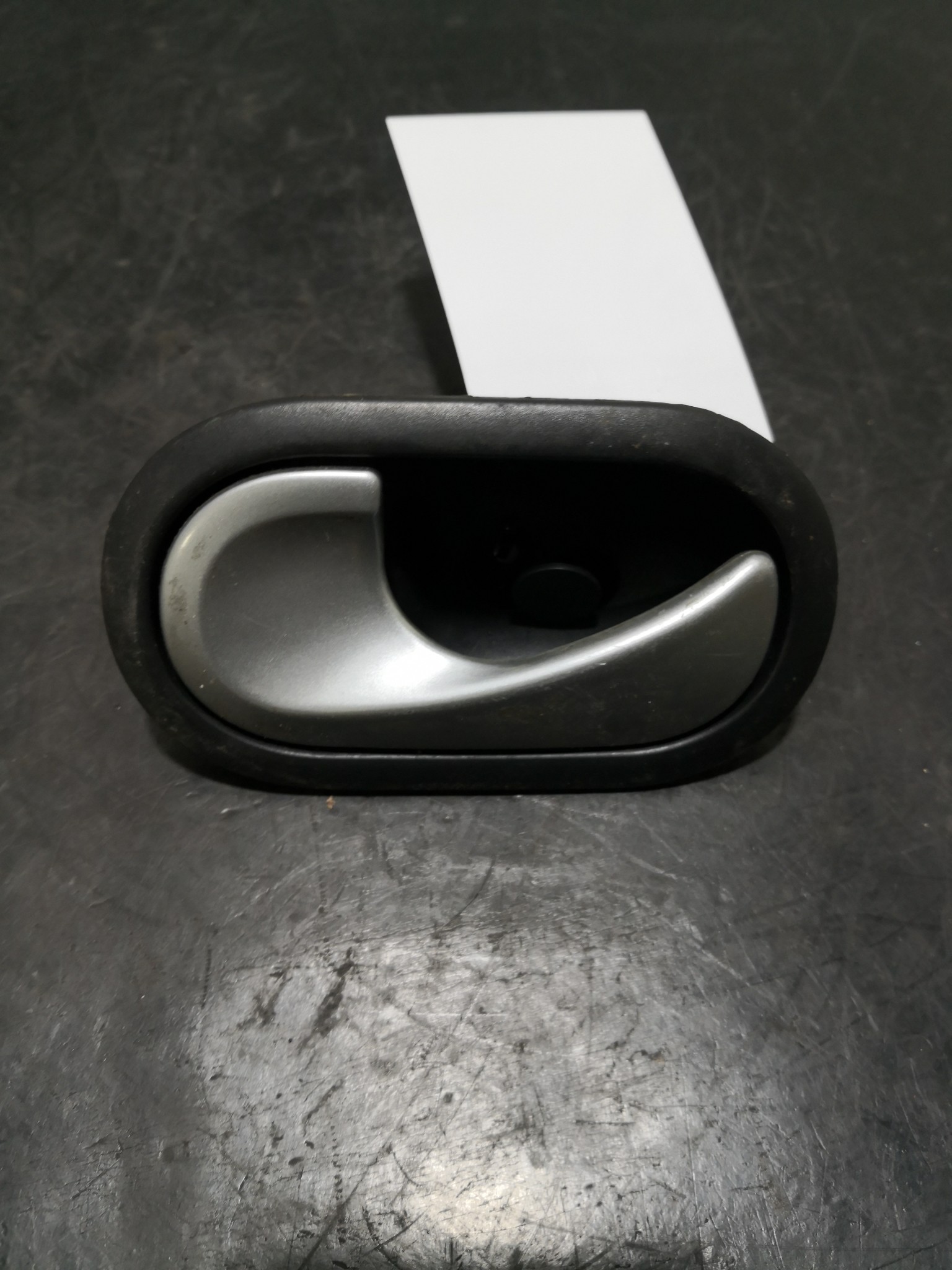 Puxador Interior Frt Esq RENAULT CLIO III (BR0/1, CR0/1) | 05 -  Imagem-1