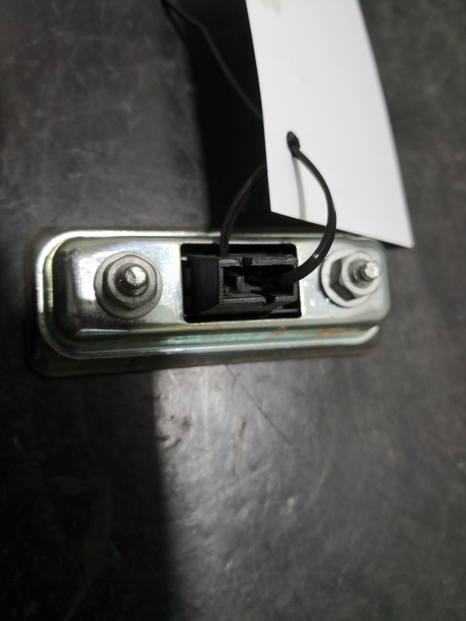 Botão Mala Eletrico AUDI A1 (8X1, 8XK) | 10 - 18 Imagem-2