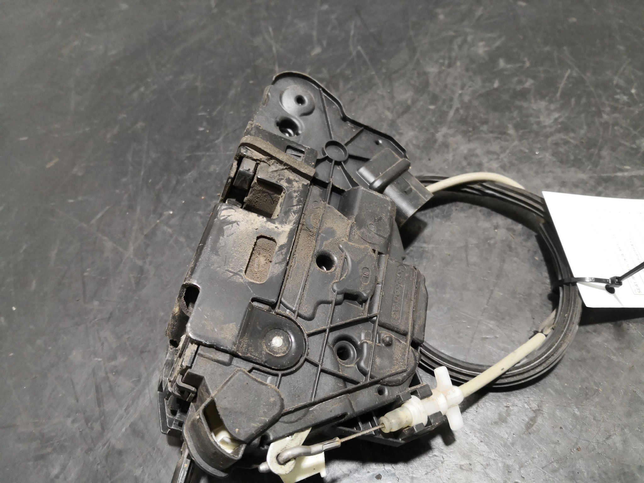 Fecho da Porta Frente Esq SEAT IBIZA IV (6J5, 6P1) | 08 - 17 Imagem-2