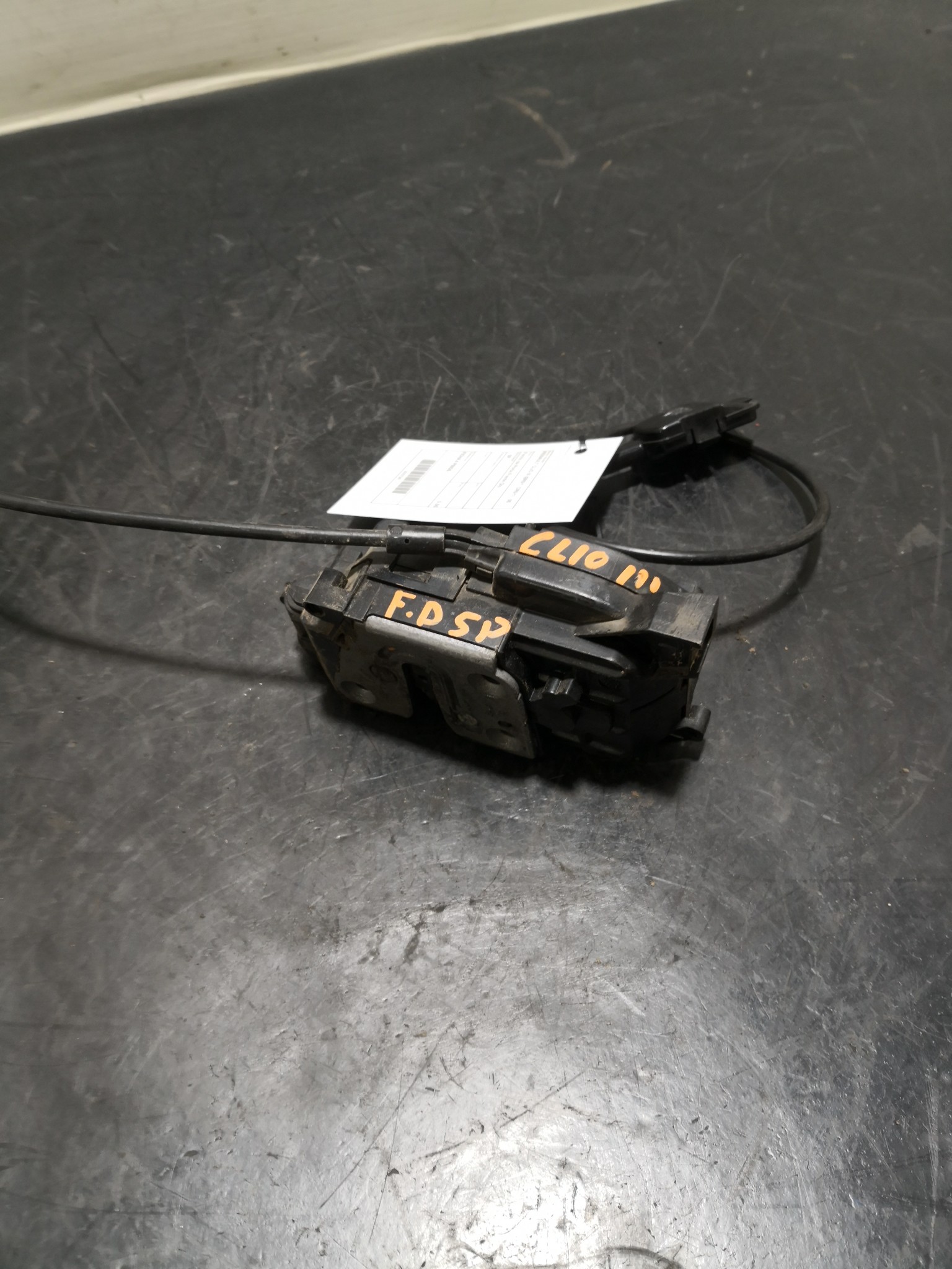 Fecho da Porta Frente Dto RENAULT CLIO III (BR0/1, CR0/1) | 05 -  Imagem-2