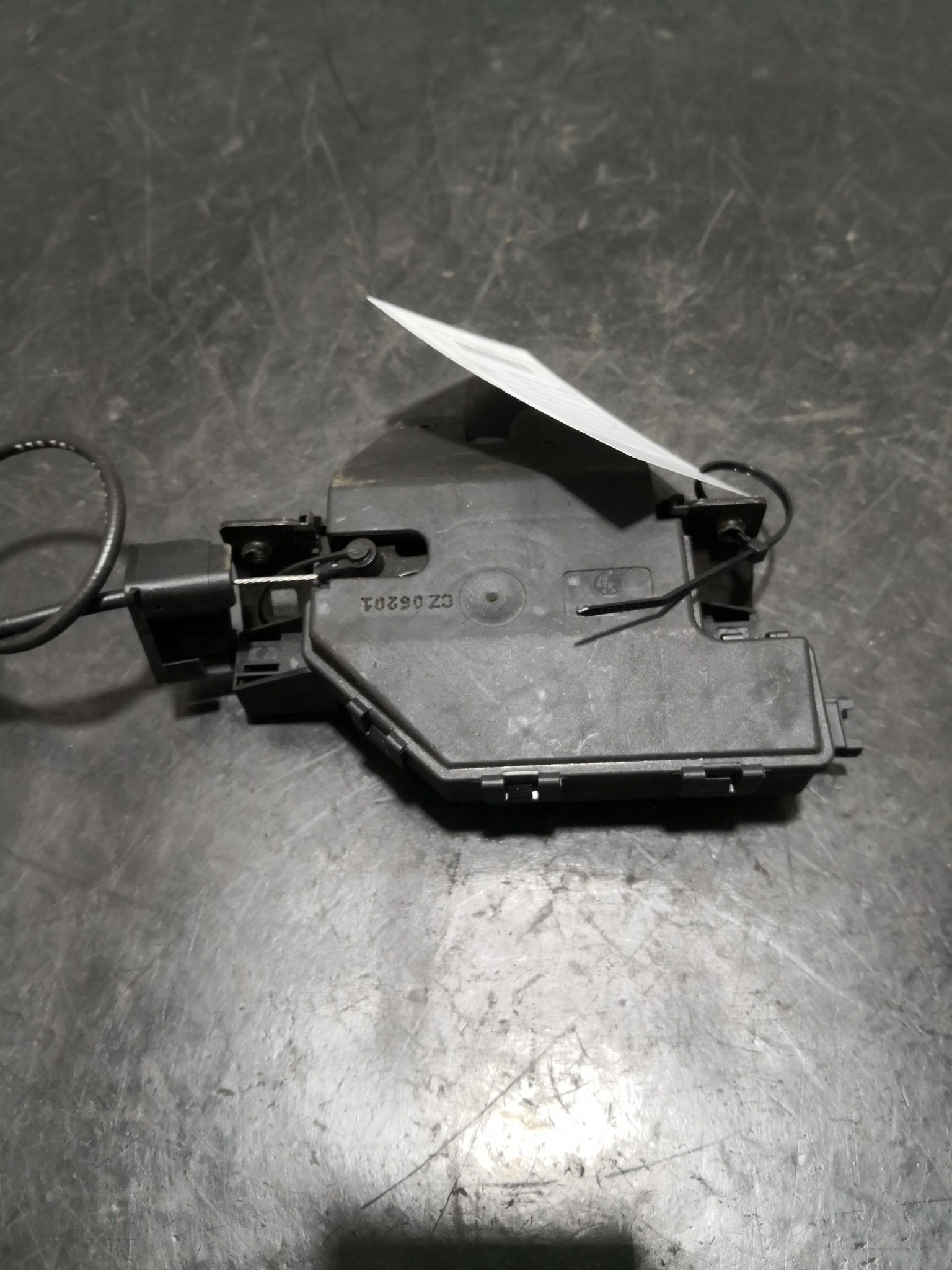 Fecho da Mala BMW 5 (E60) | 01 - 10 Imagem-2