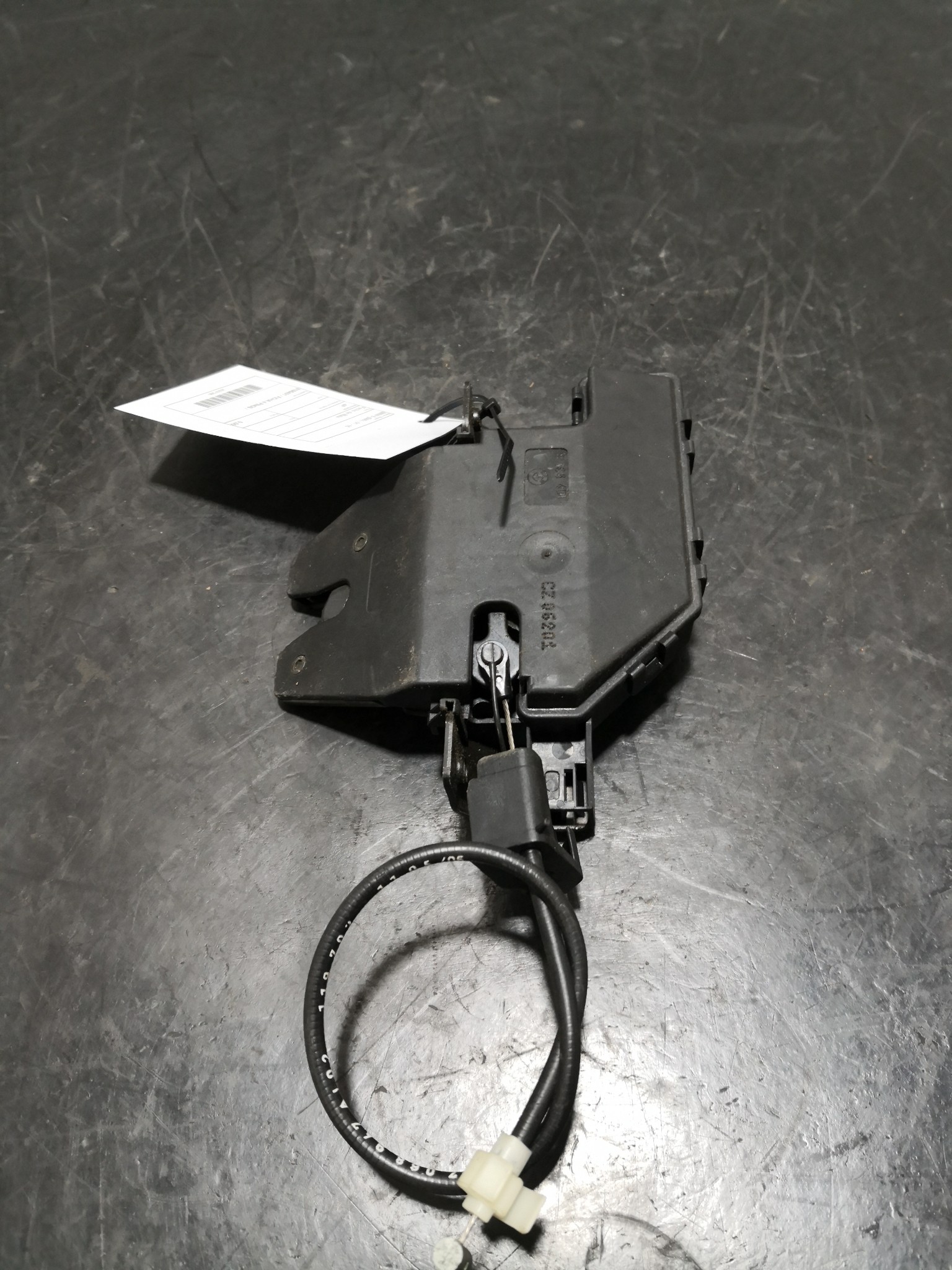 Fecho da Mala BMW 5 (E60) | 01 - 10 Imagem-3