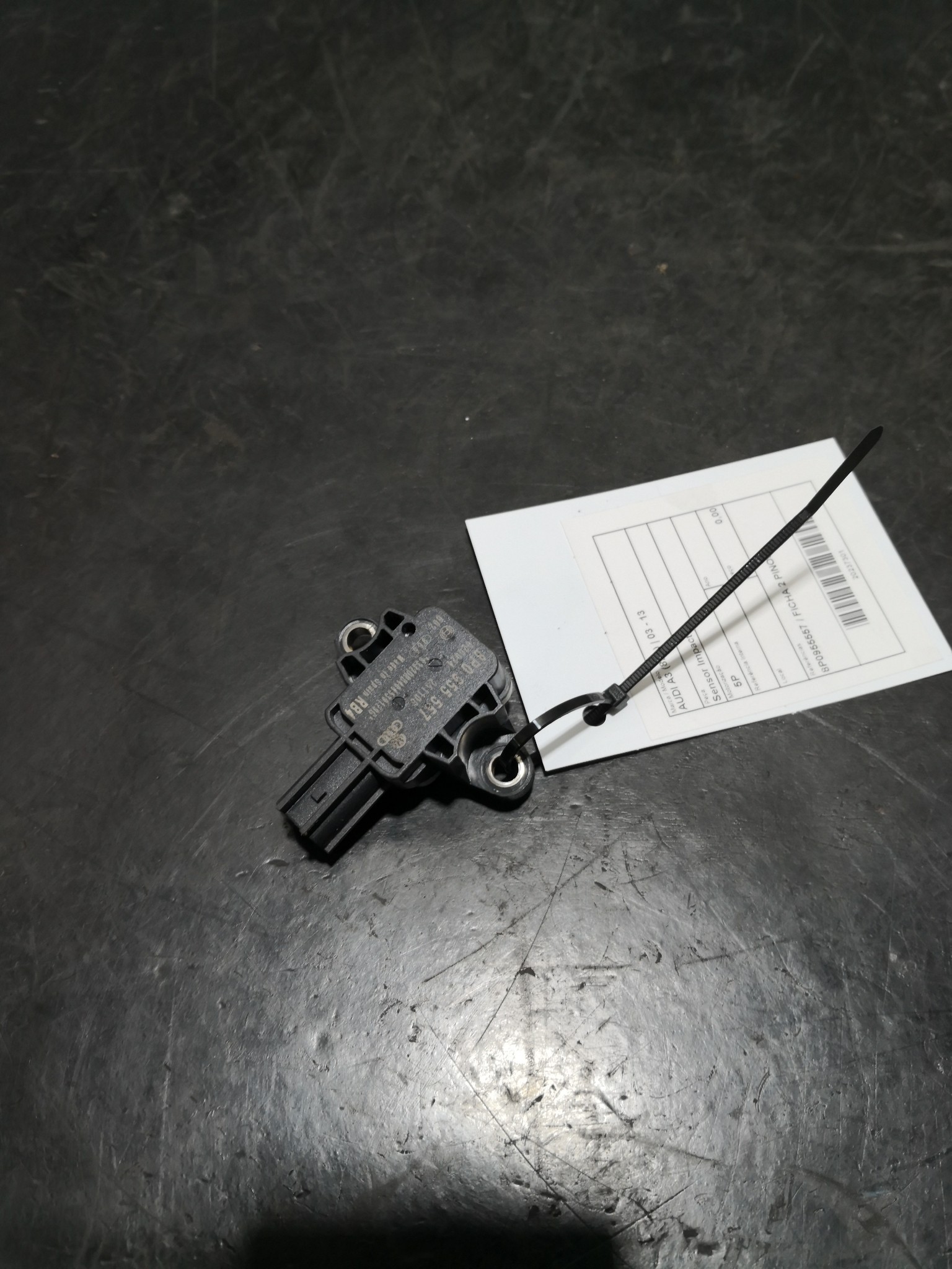 Sensor Impacto AUDI A3 (8P1) | 03 - 13 Imagem-2