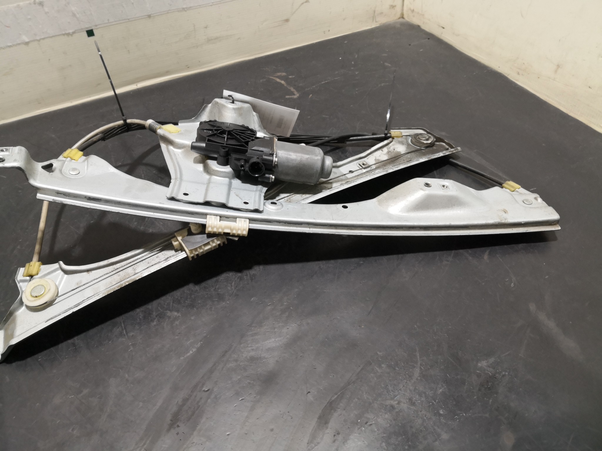 Elevador Frente Dto Electrico RENAULT CLIO III (BR0/1, CR0/1) | 05 -  Imagem-2