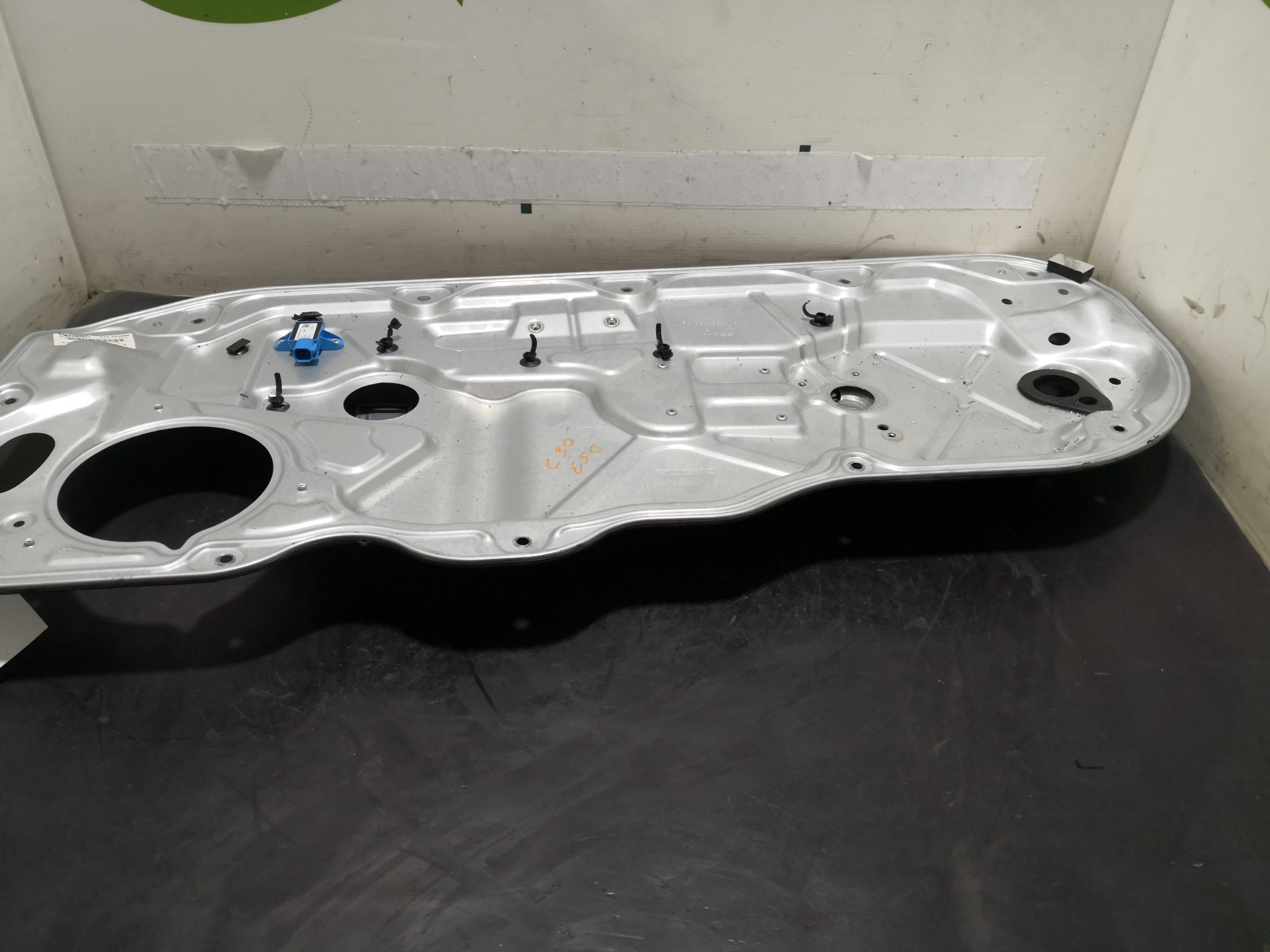 Elevador Frente Dto Electrico VOLVO - ID S_97363