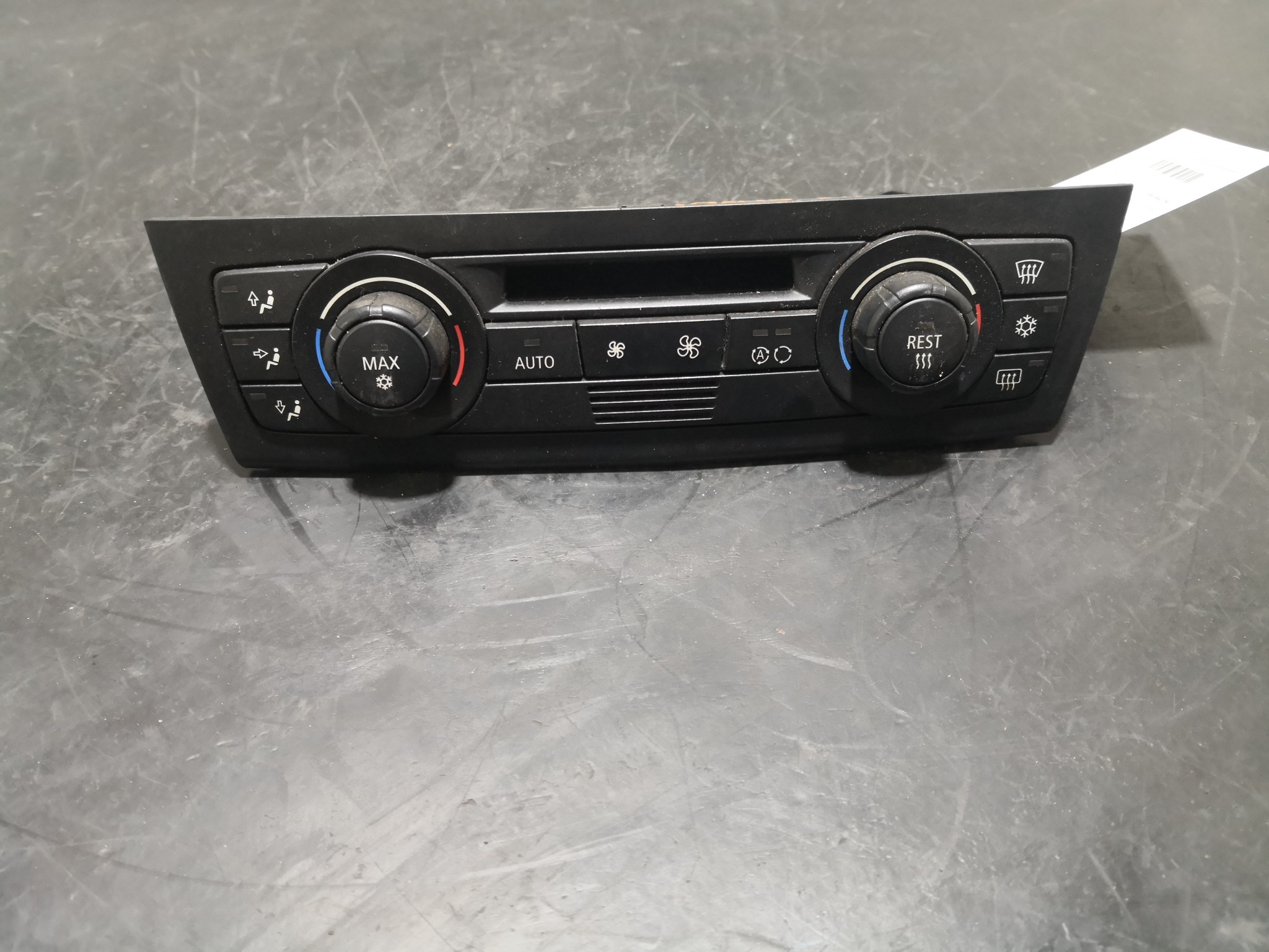 Climatronic BMW 1 (E87) | 03 - 13 Imagem-3