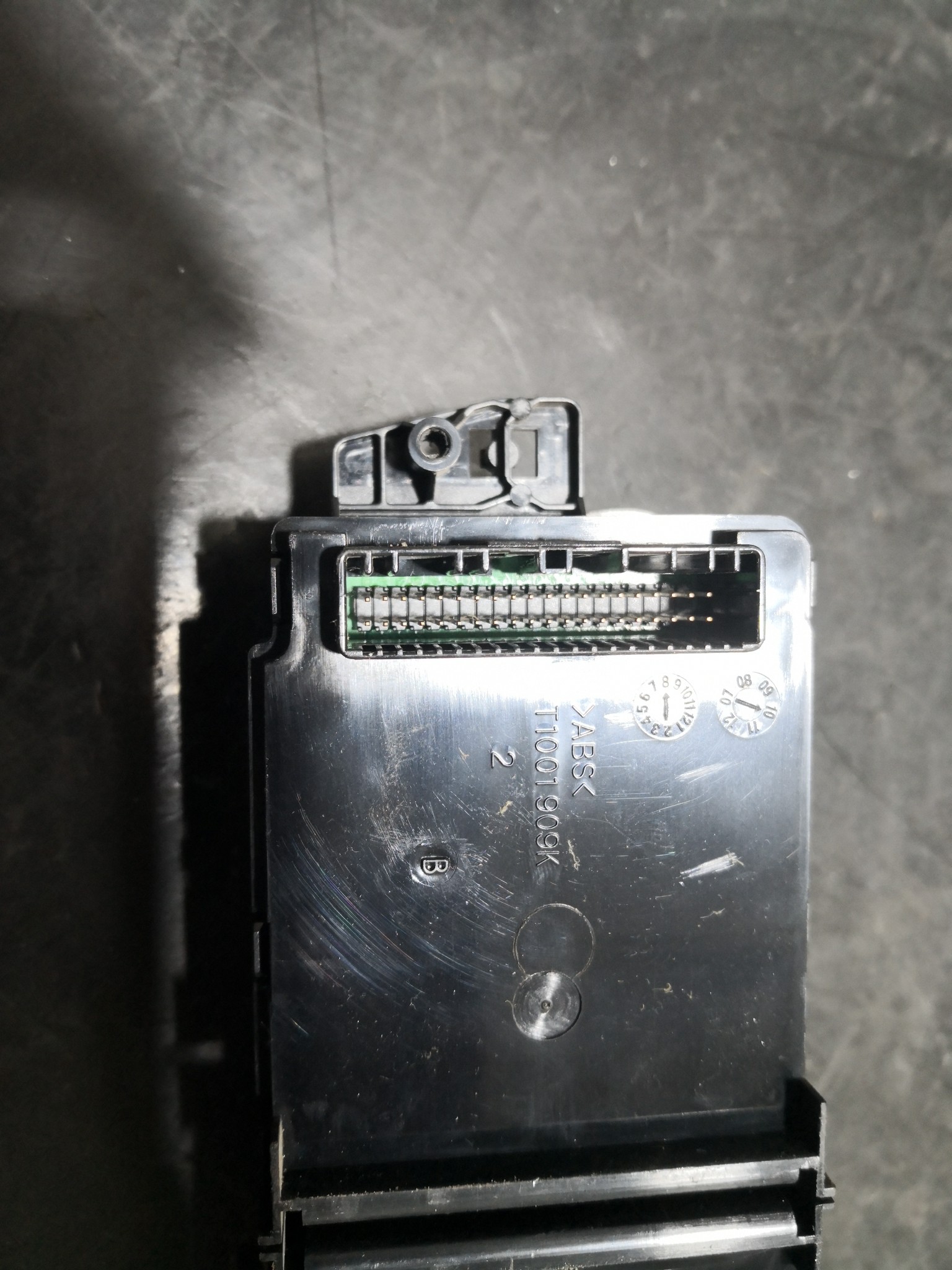 Climatronic RENAULT MEGANE III Hatchback (BZ0/1_) | 08 -  Imagem-2