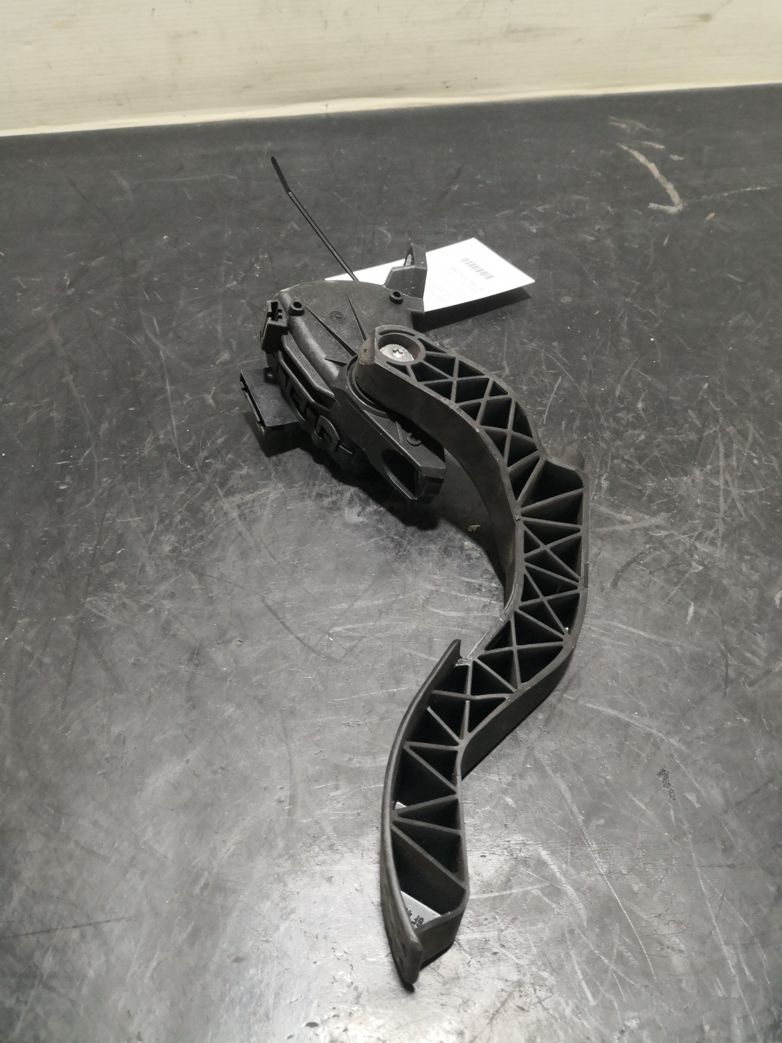 Pedal Potenciometro Acelerador VOLKSWAGEN PASSAT (3B3) | 00 - 05 Imagem-3