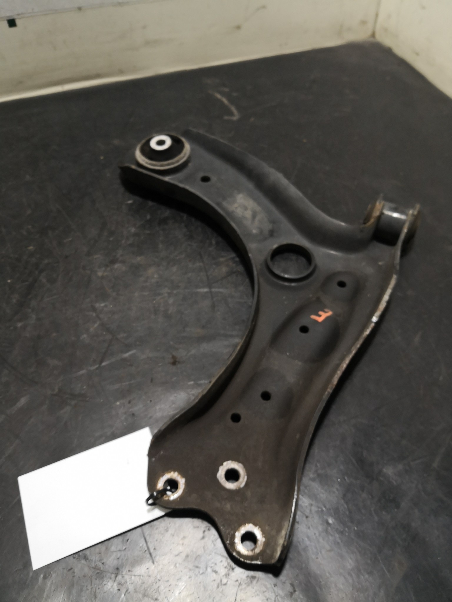 Braço Suspensão Frente Esq VOLKSWAGEN POLO (6R1, 6C1) | 09 -  Imagem-1