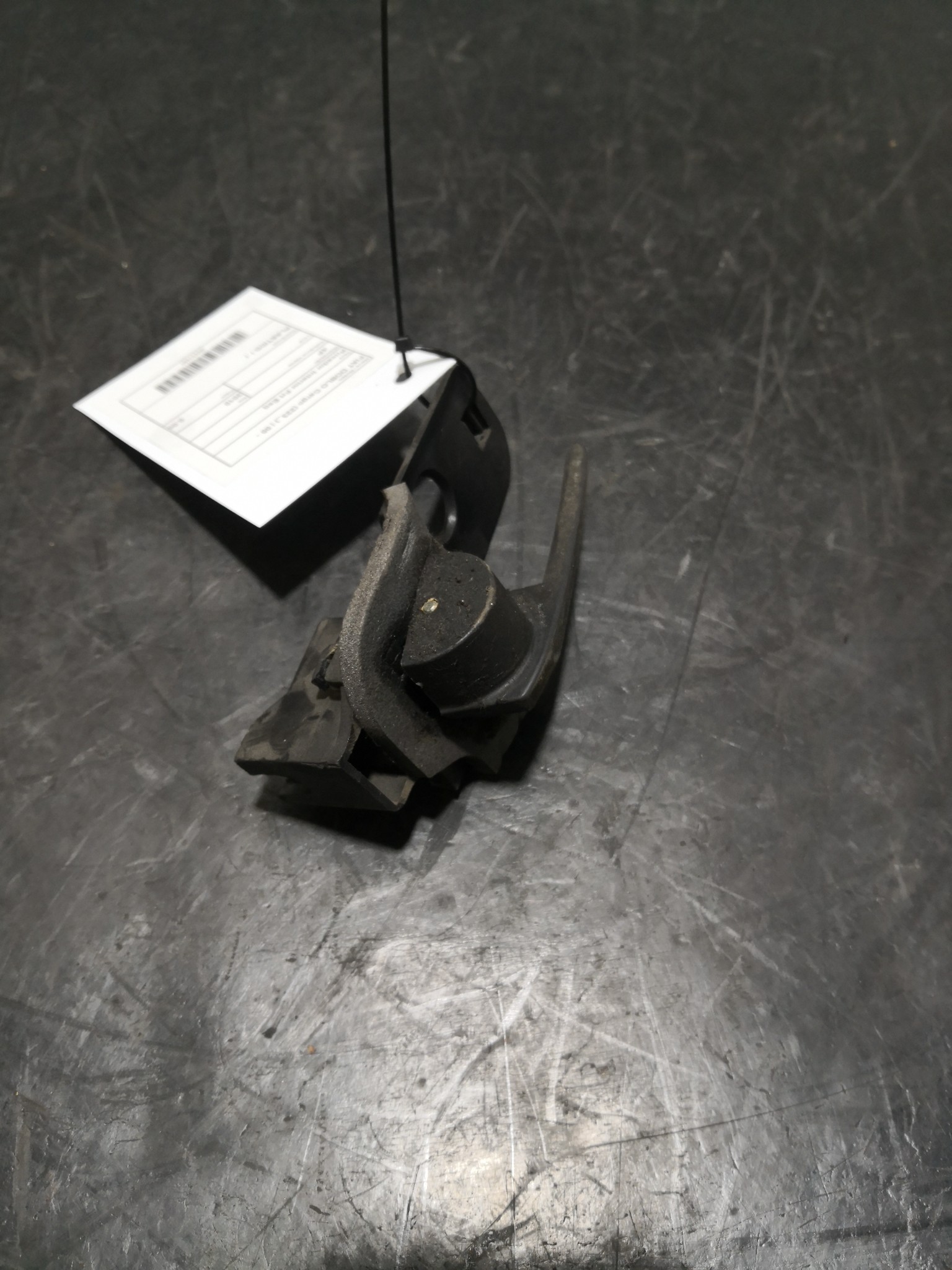 Puxador Interior Frt Esq FIAT DOBLO Cargo (223_) | 00 -  Imagem-2