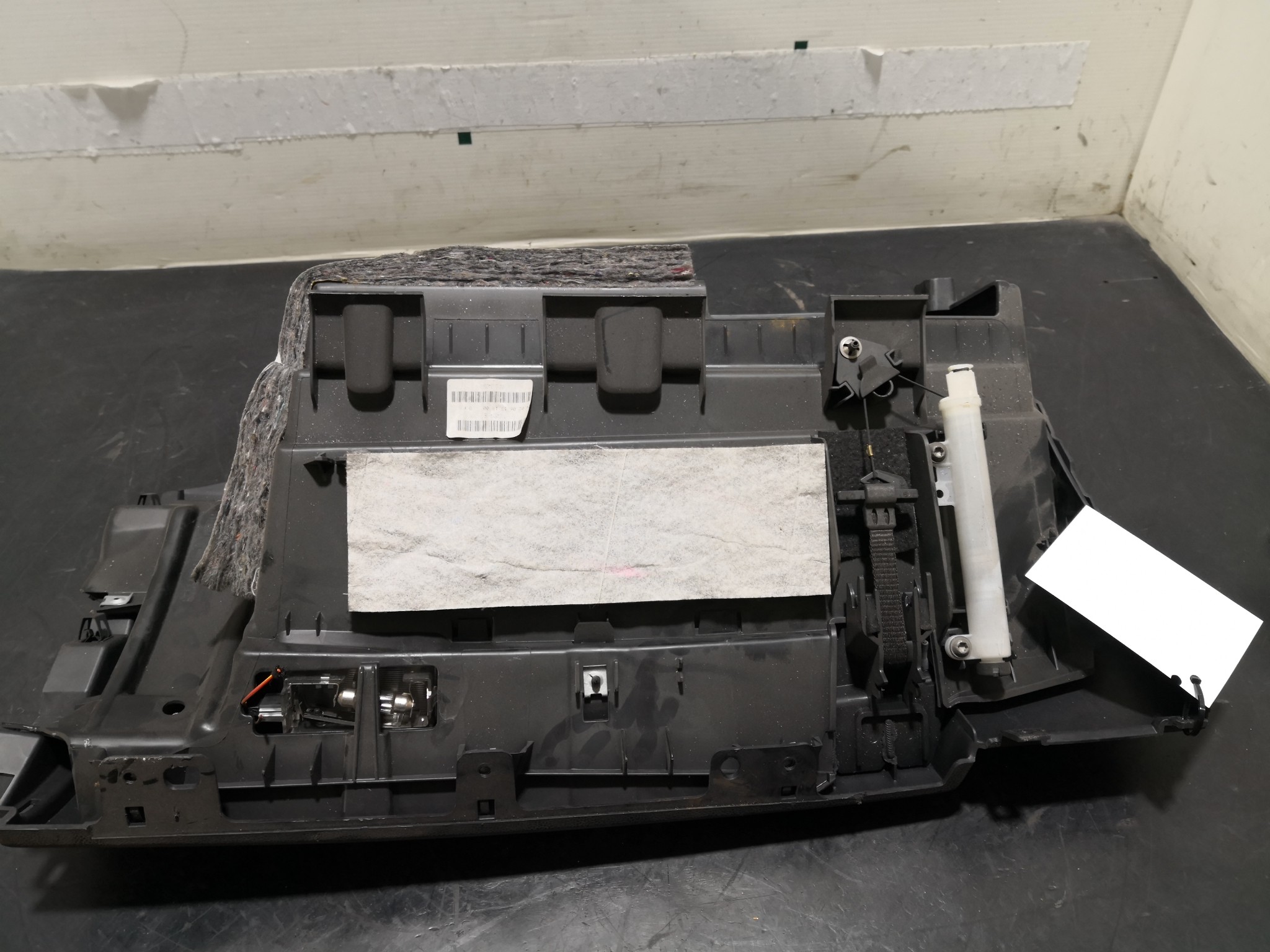 Porta Luvas BMW 1 (E87) | 03 - 13 Imagem-2