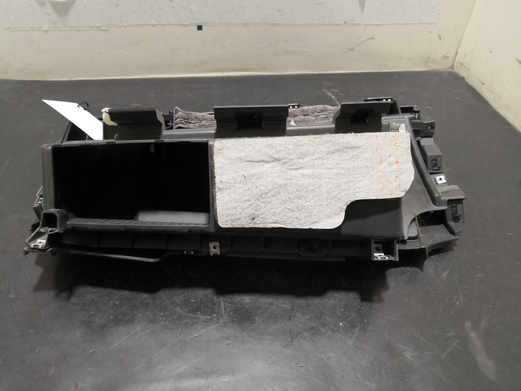 Porta Luvas BMW 1 (E87) | 03 - 13 Imagem-3